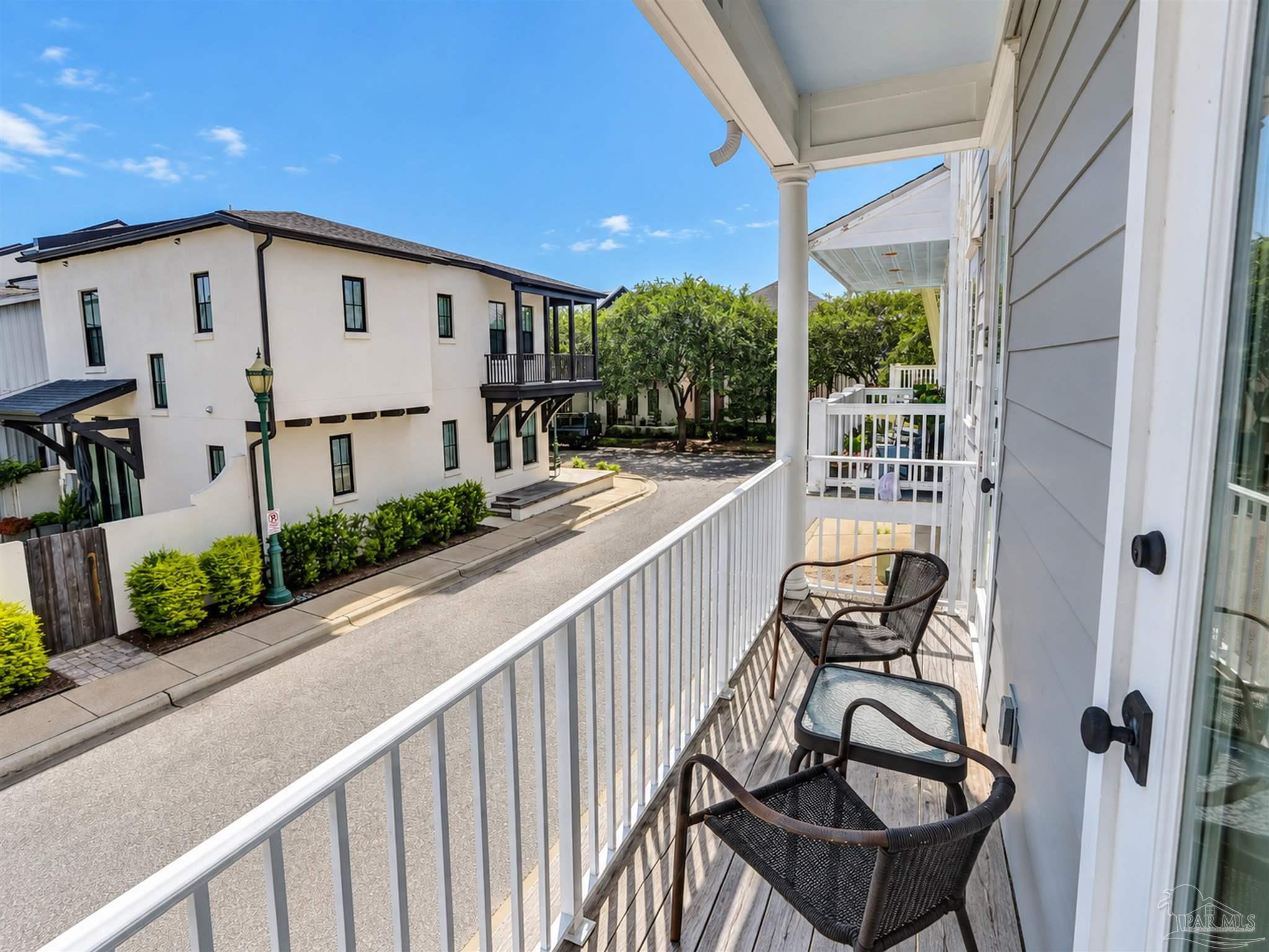 31 E Gathering Green Pensacola FL 32502