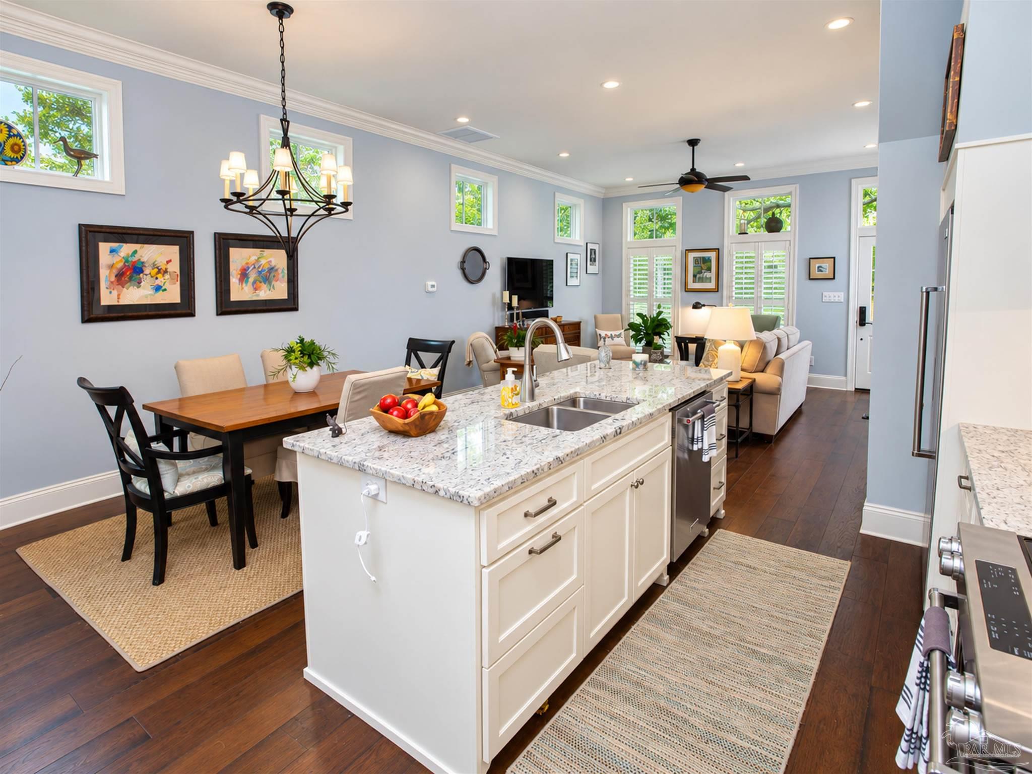 31 E Gathering Green Pensacola FL 32502