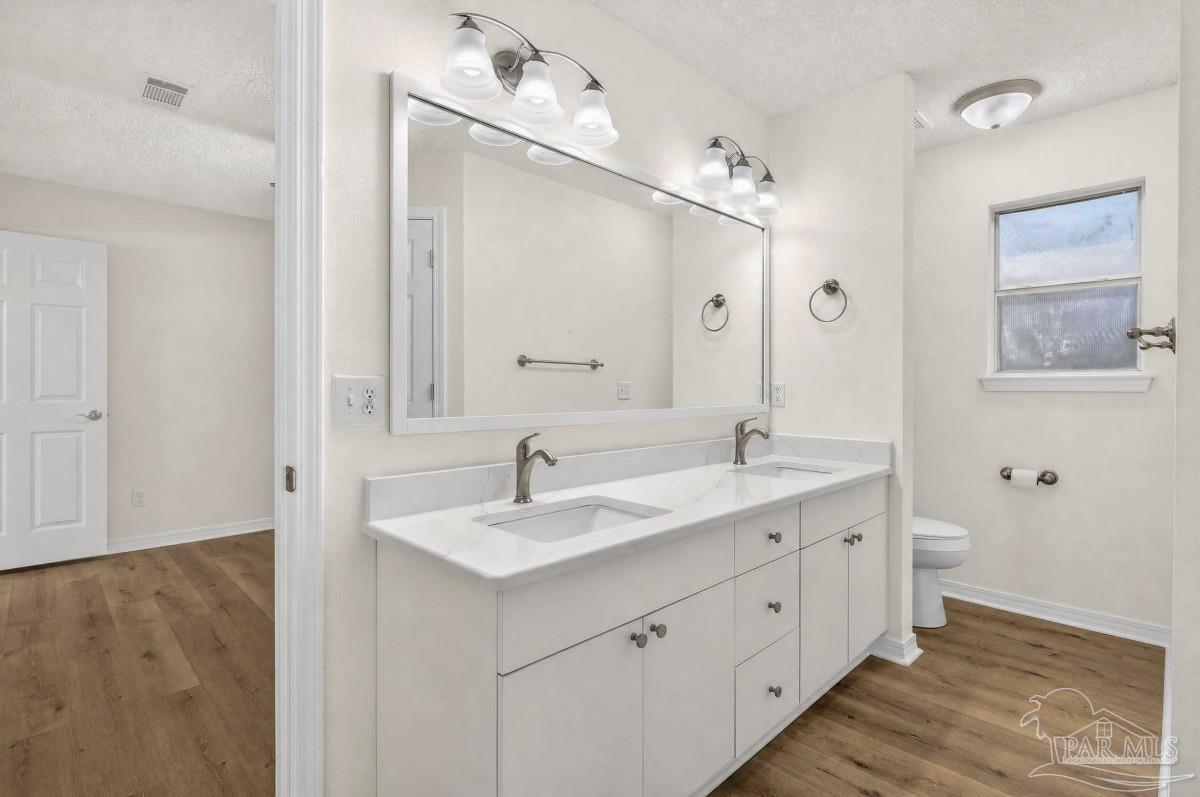 1183 Simpson Street Pensacola FL 32526