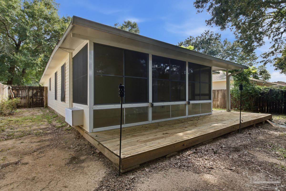1183 Simpson Street Pensacola FL 32526