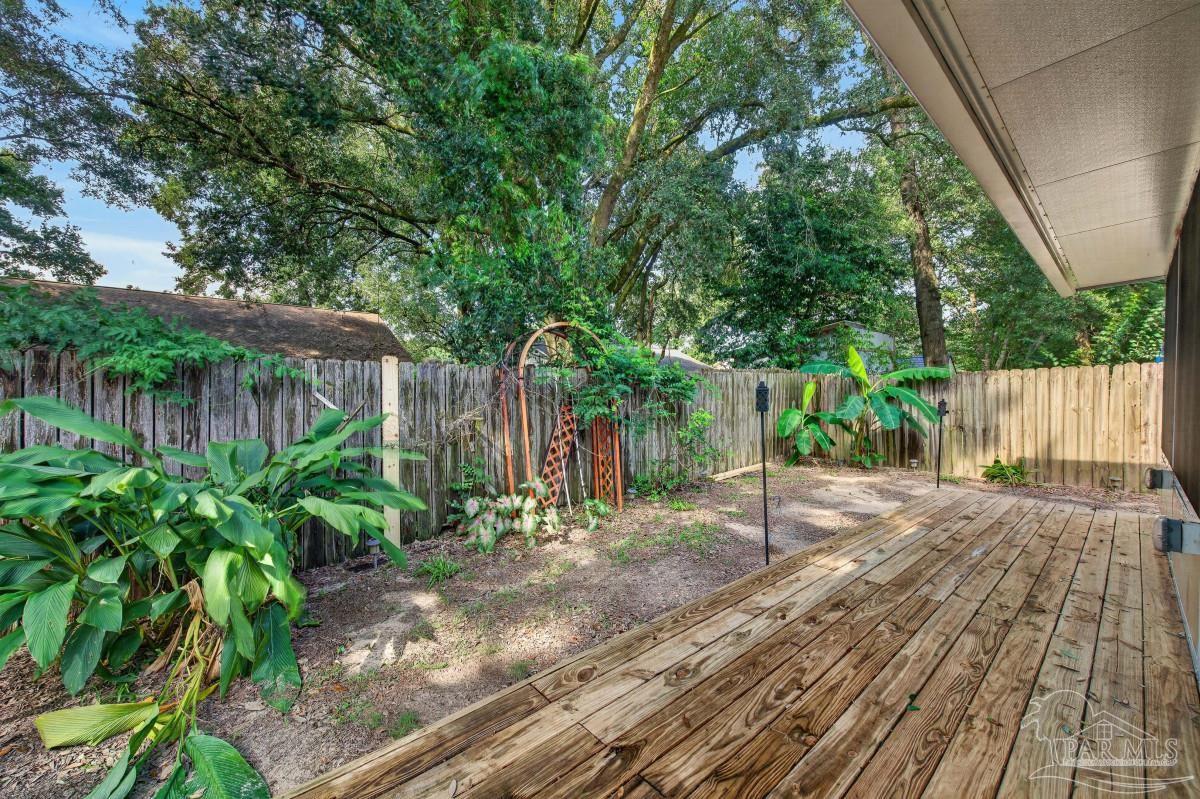 1183 Simpson Street Pensacola FL 32526