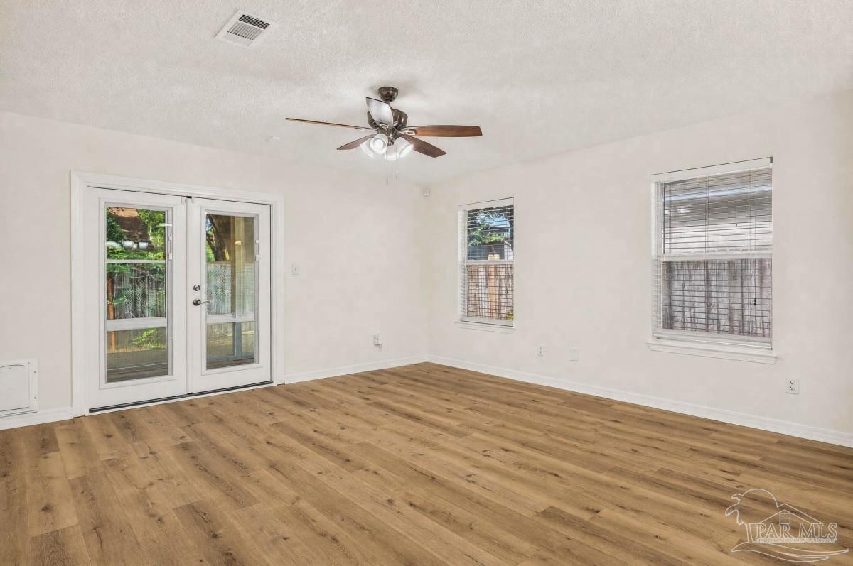 1183 Simpson Street Pensacola FL 32526