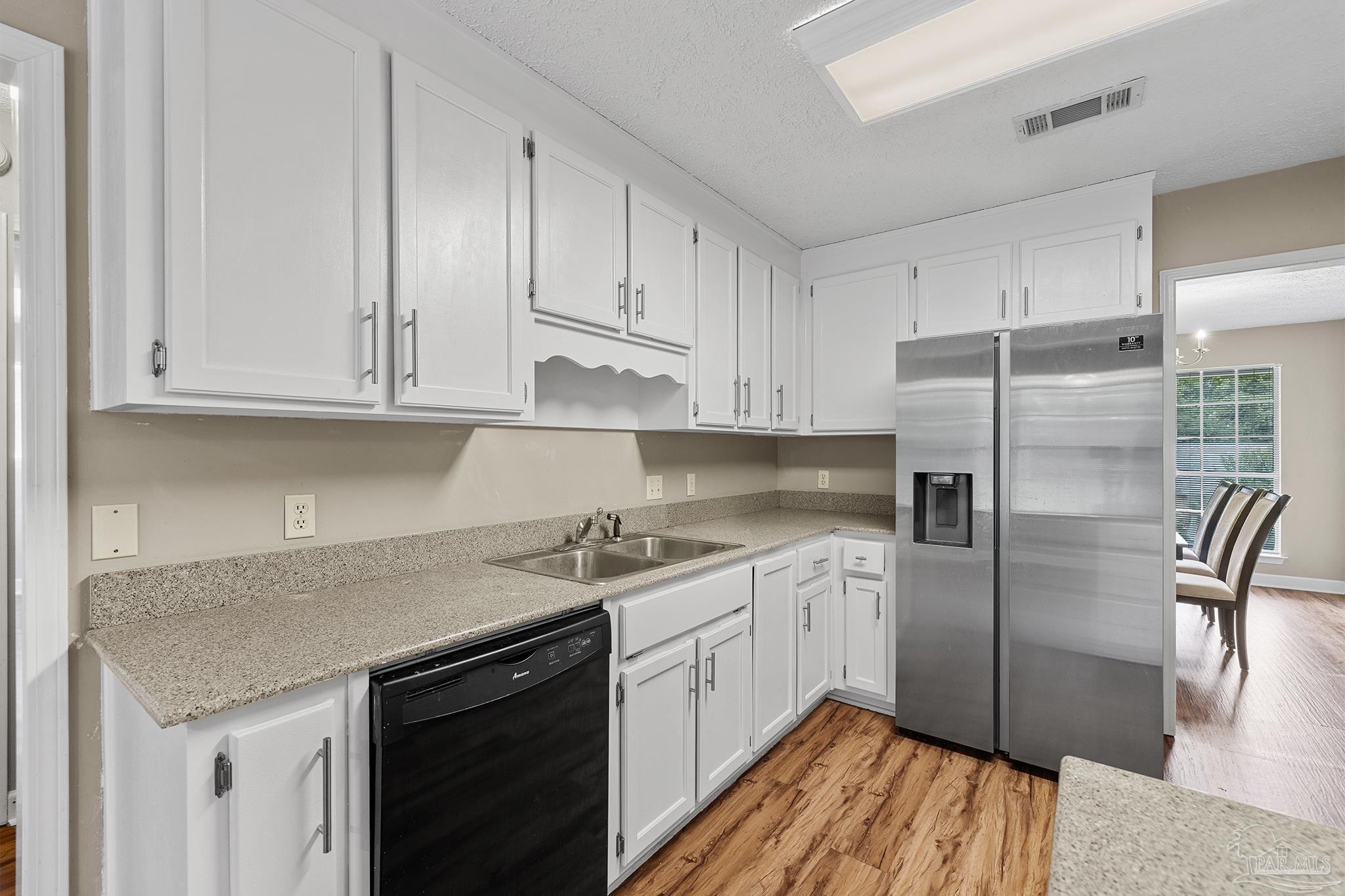 9800 Sourwood Court Pensacola FL 32514