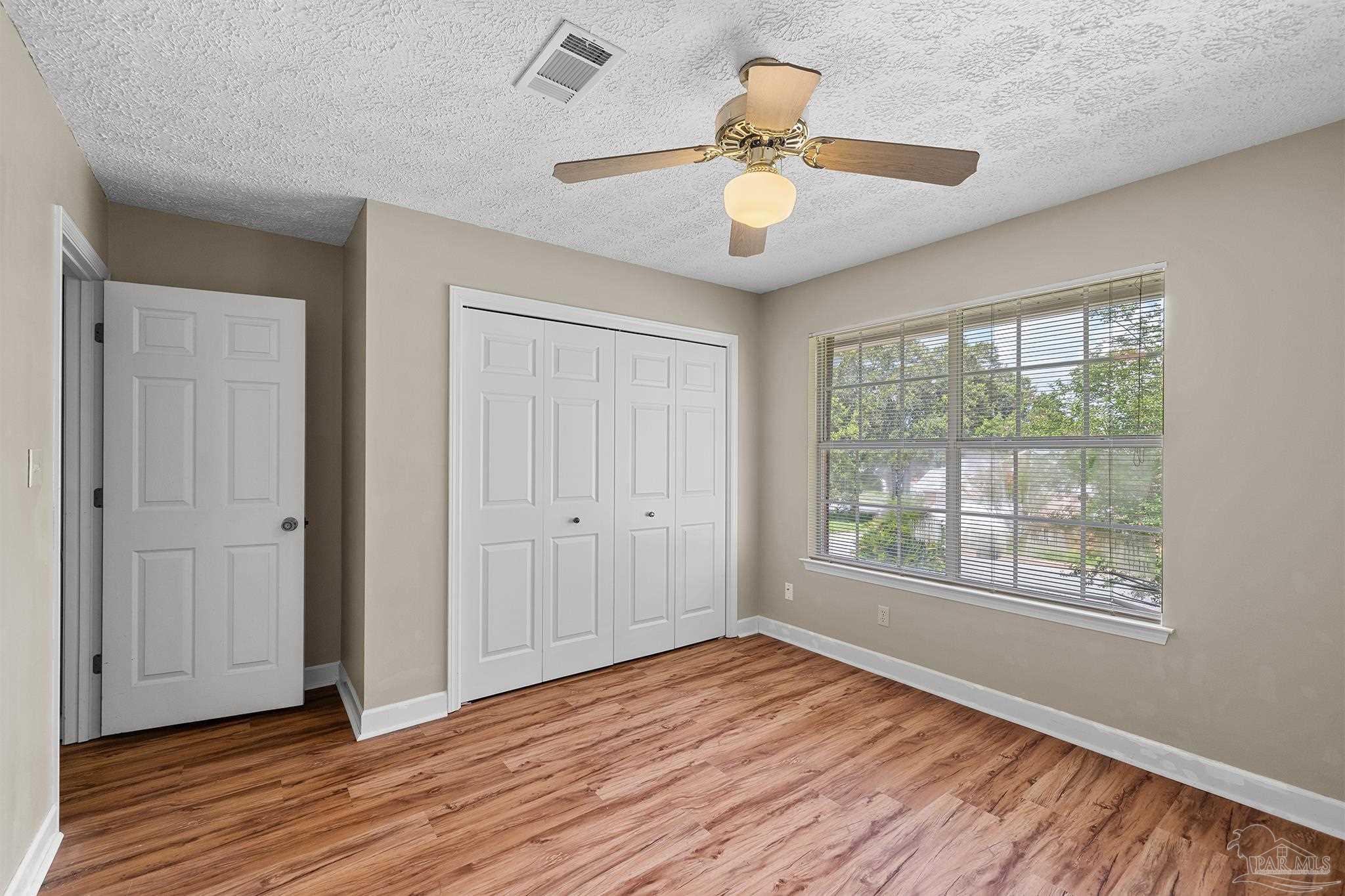 9800 Sourwood Court Pensacola FL 32514