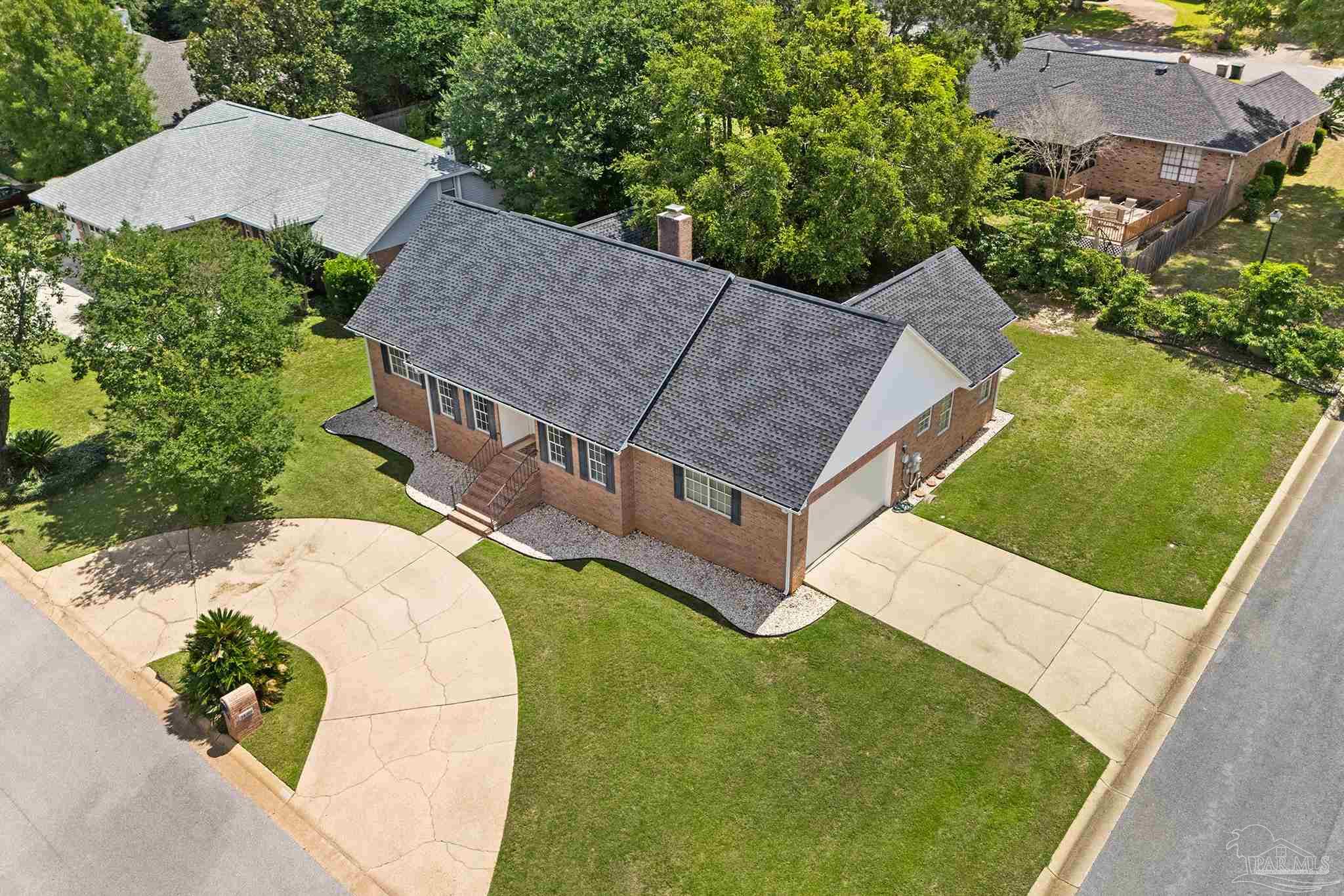 9800 Sourwood Court Pensacola FL 32514