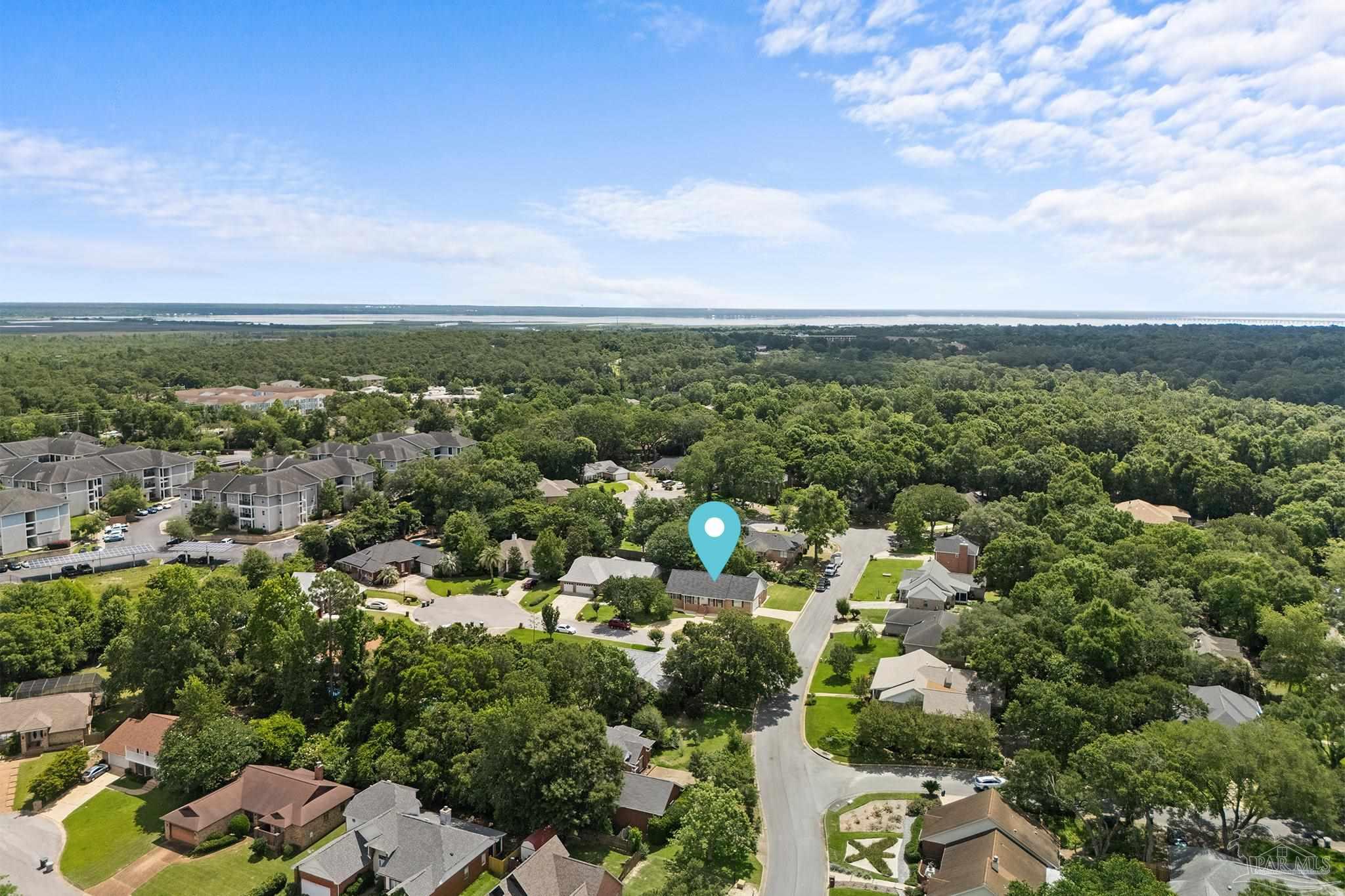 9800 Sourwood Court Pensacola FL 32514