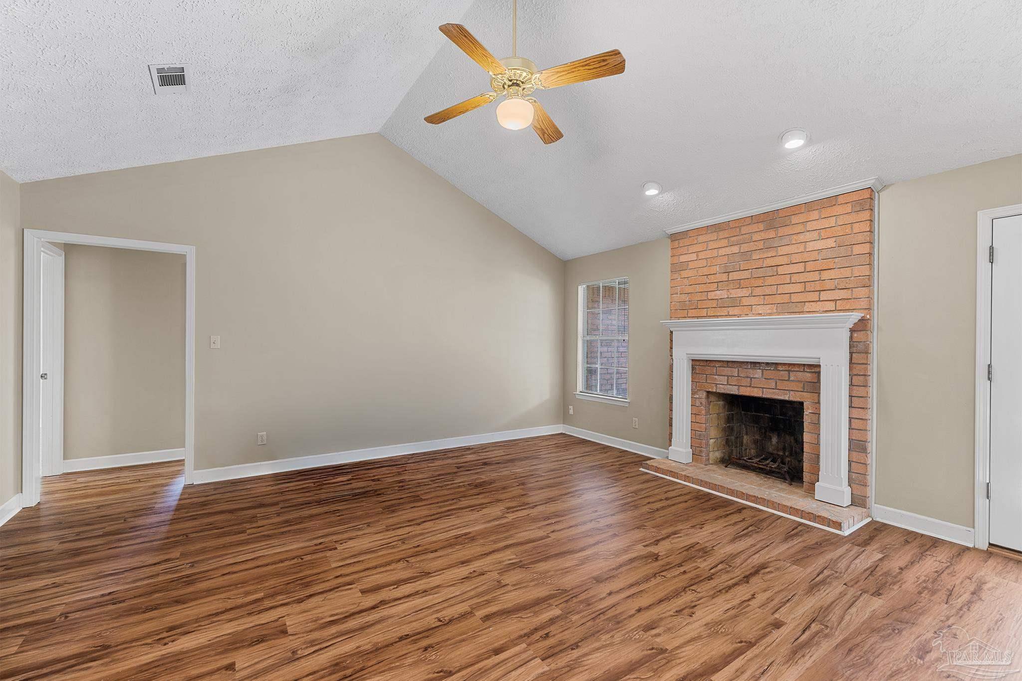 9800 Sourwood Court Pensacola FL 32514