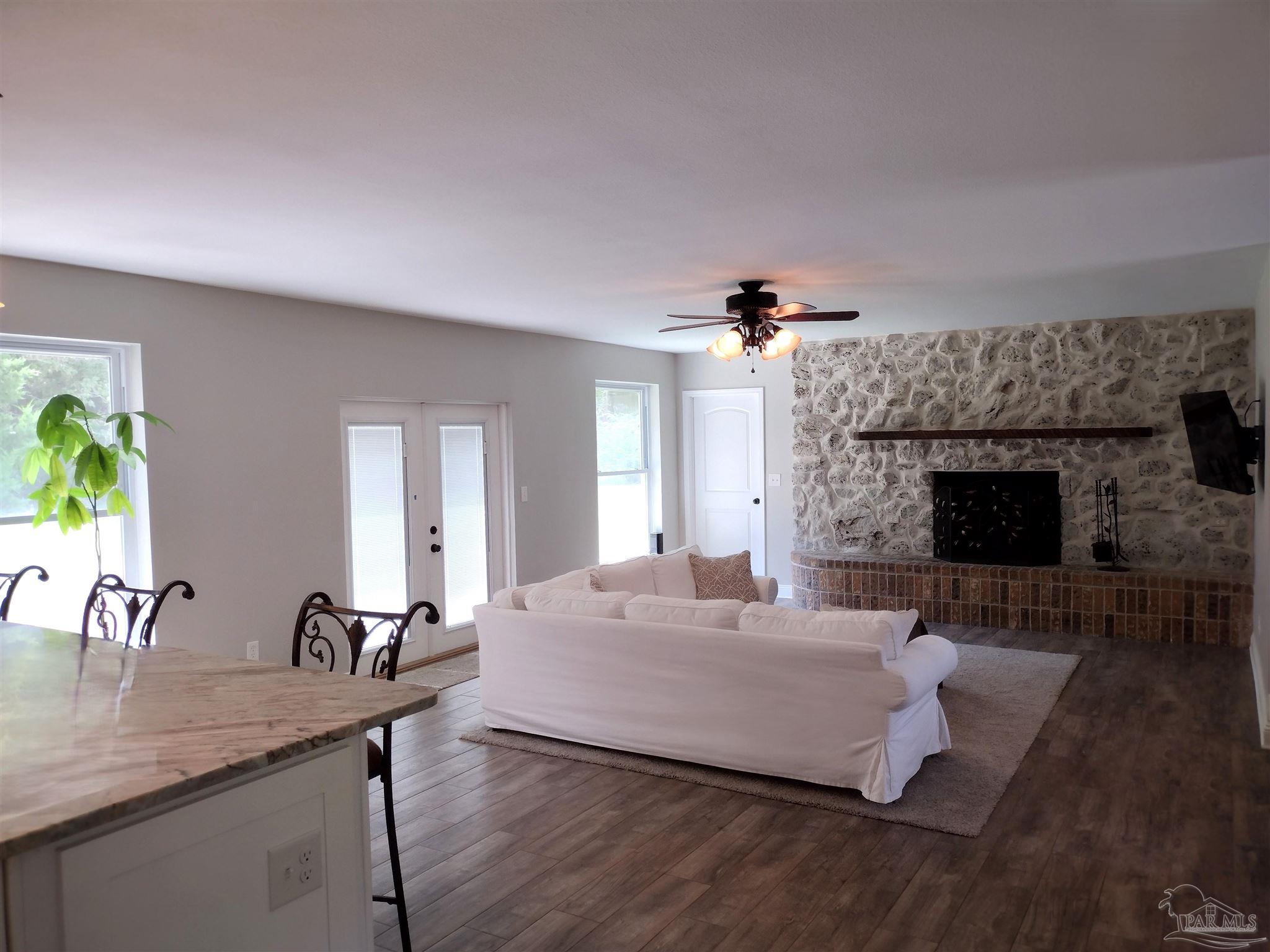 4611 Gunter Road Milton FL 32570