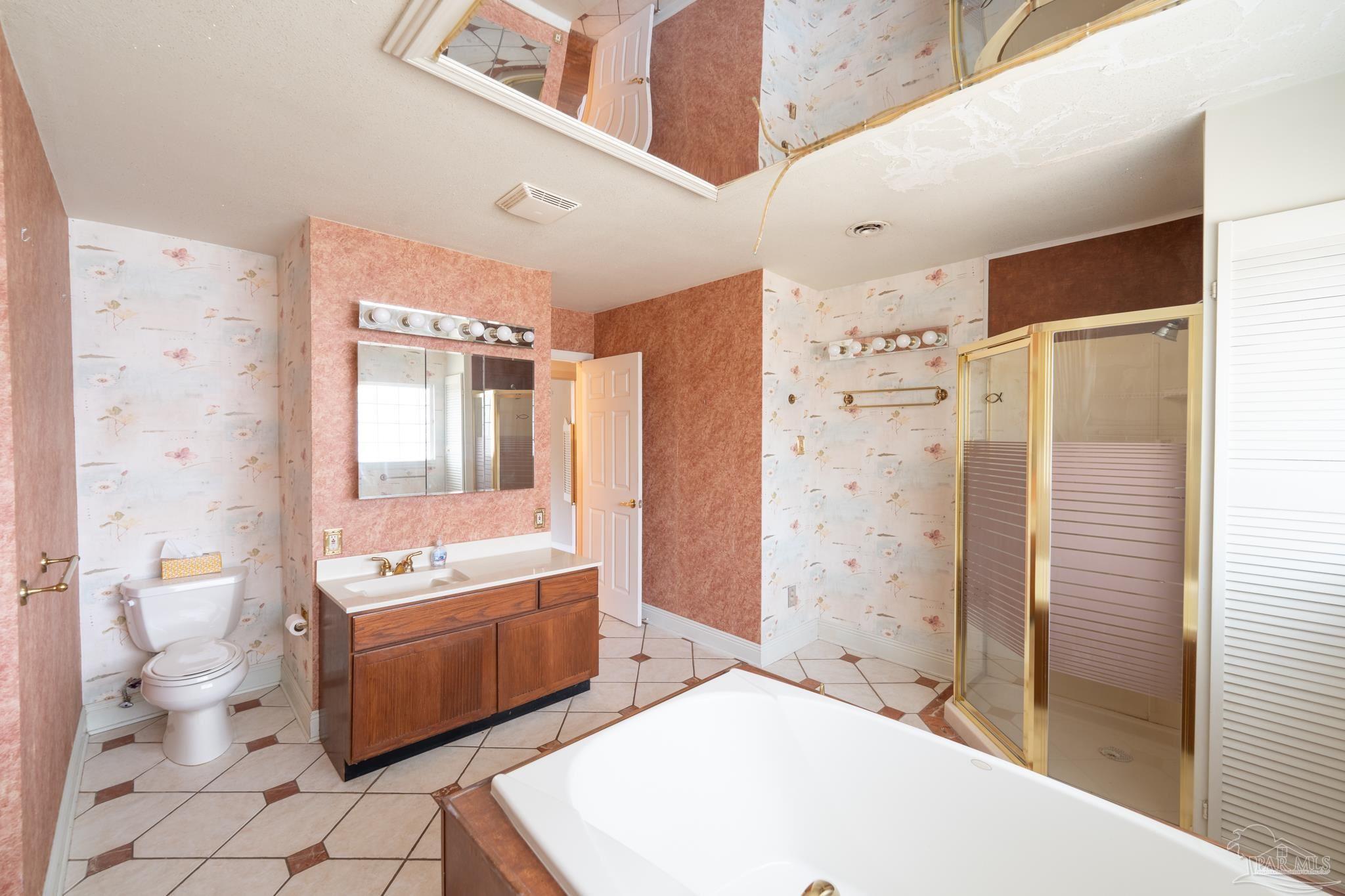 2570 Bayou Boulevard Pensacola FL 32503