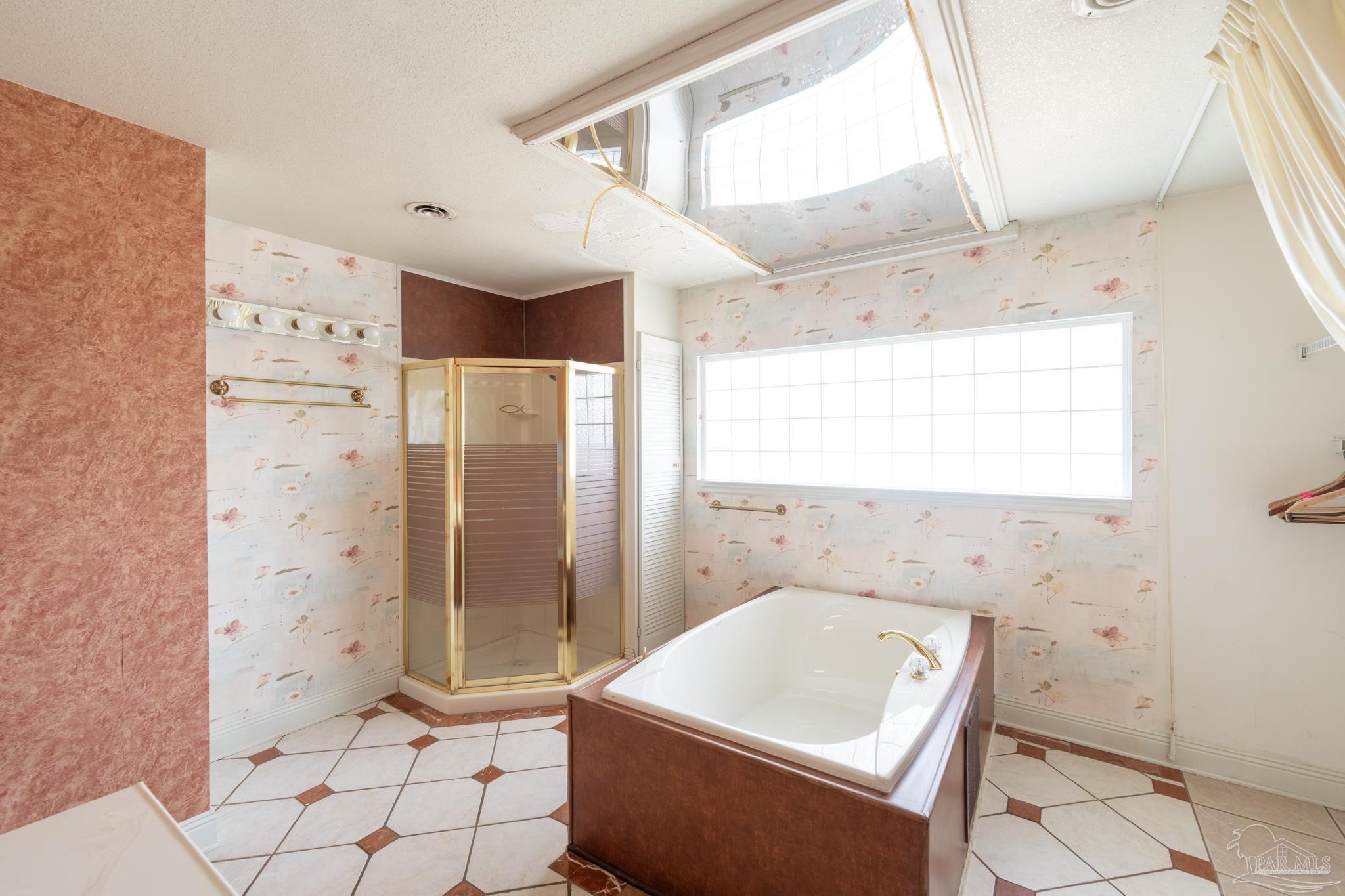 2570 Bayou Boulevard Pensacola FL 32503