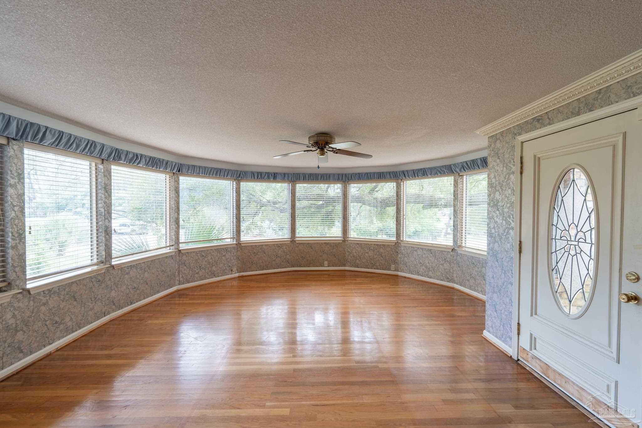 2570 Bayou Boulevard Pensacola FL 32503