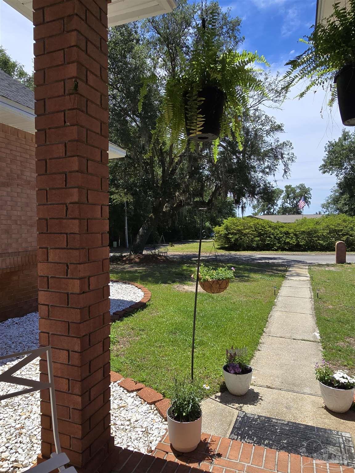 5908 Hurst Hammock Road Pensacola FL 32526