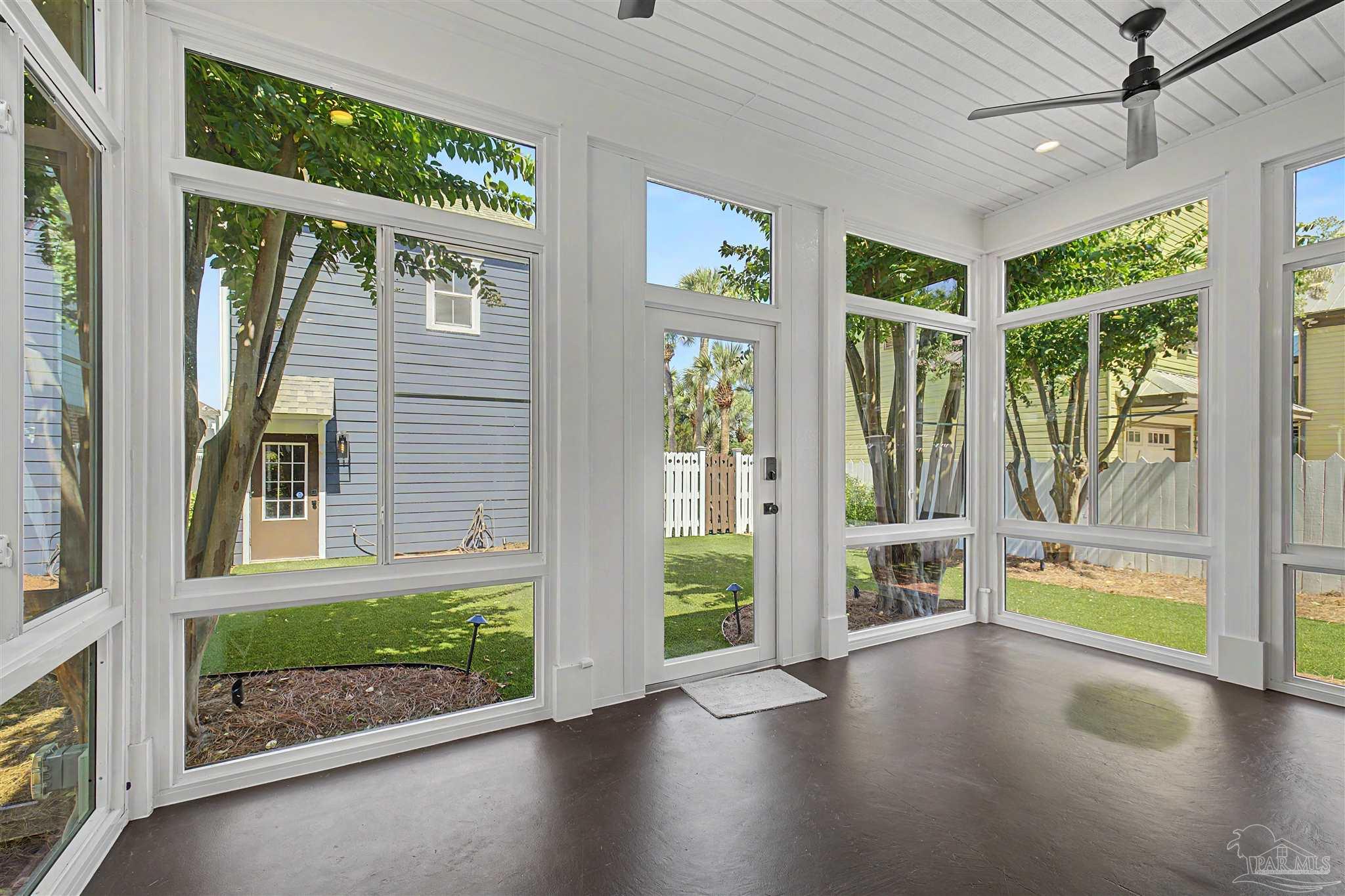 144 Cevallos Street Pensacola FL 32502