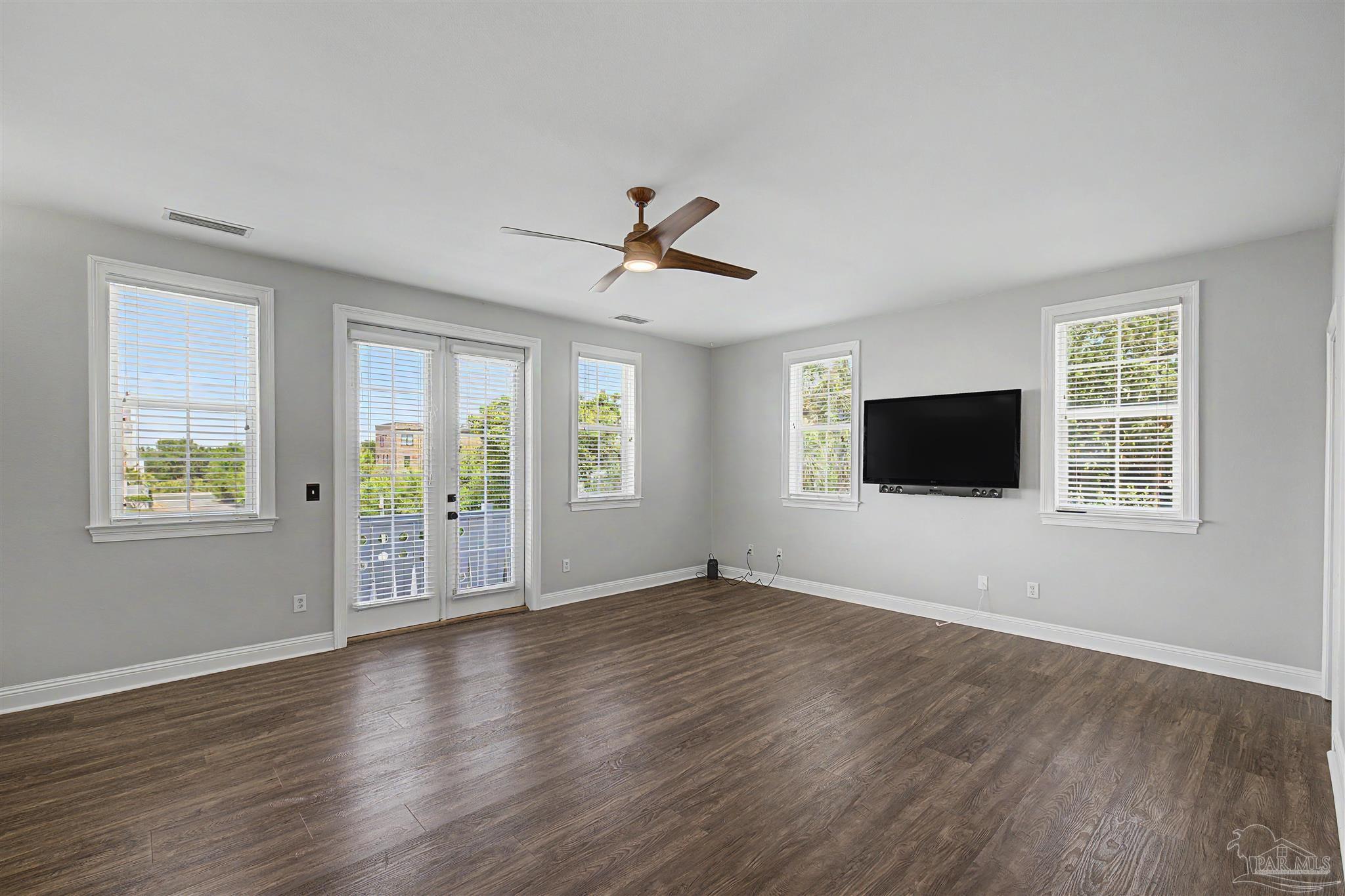 144 Cevallos Street Pensacola FL 32502