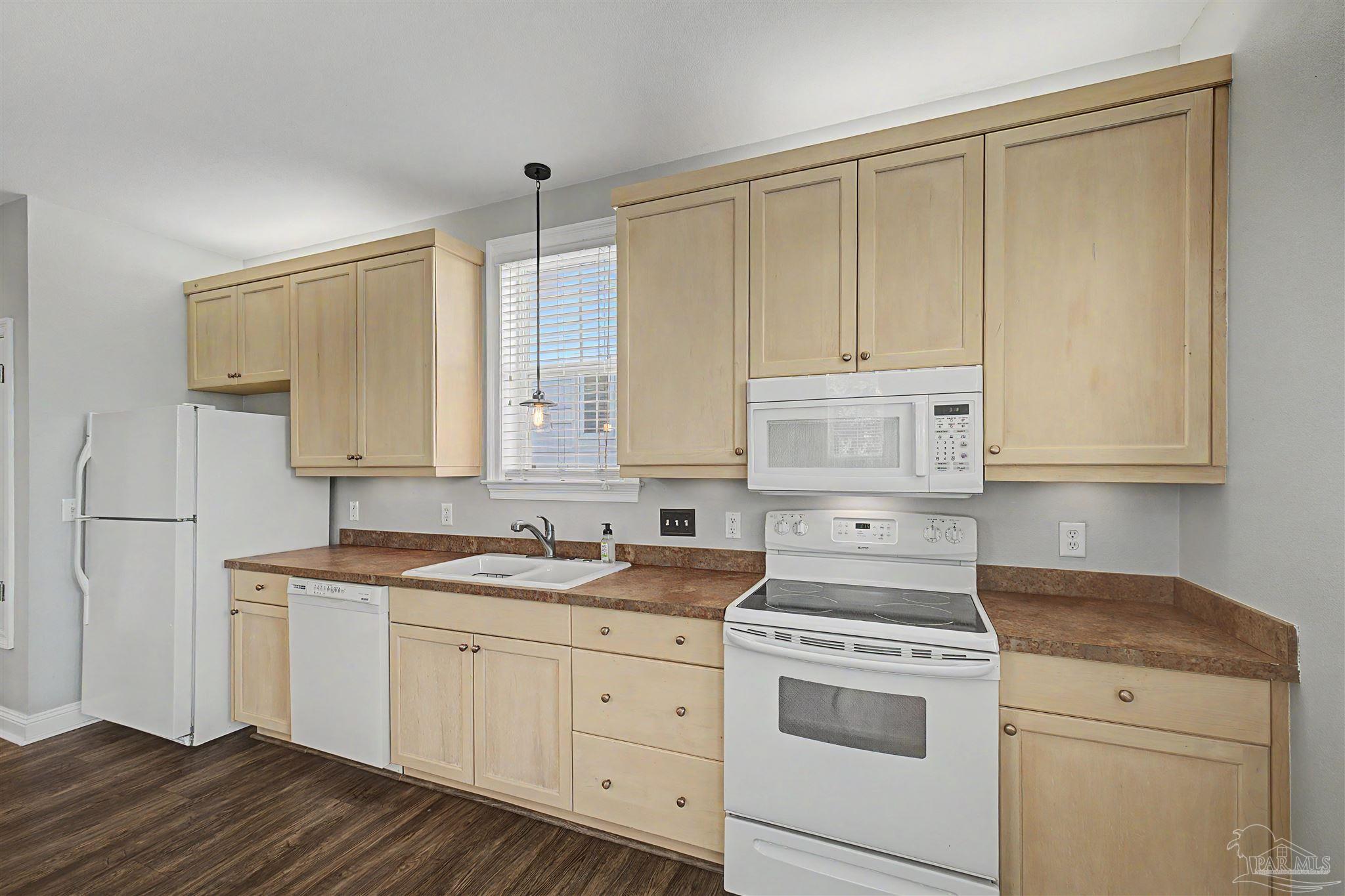 144 Cevallos Street Pensacola FL 32502