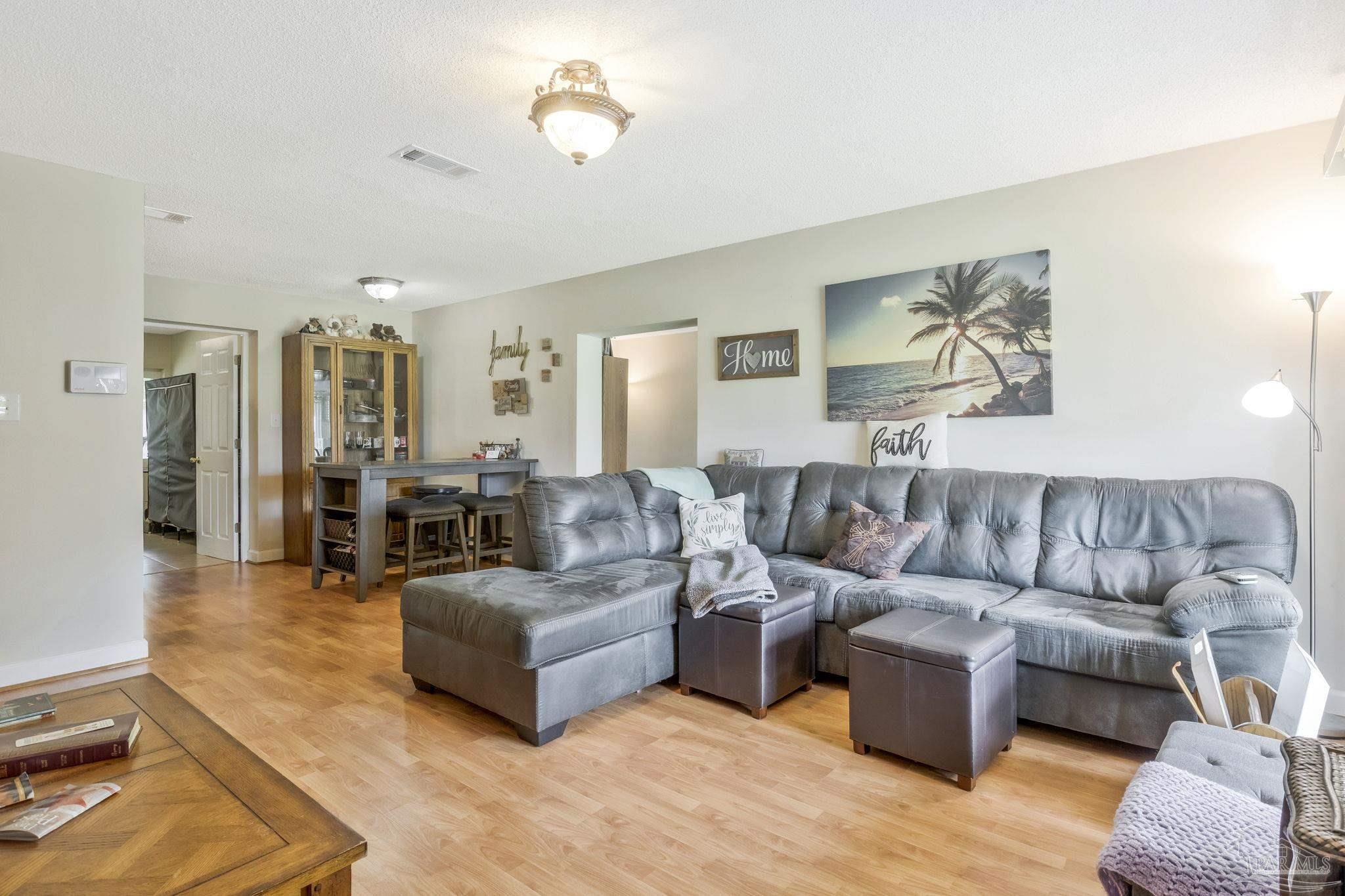 7830 Aaron Drive Pensacola FL 32534