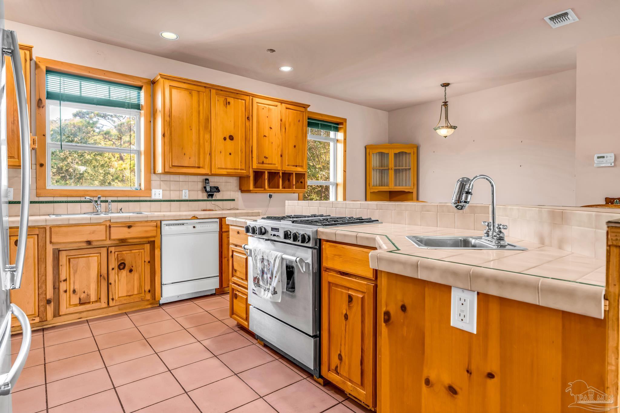 9601 Sorrento Road Pensacola FL 32507