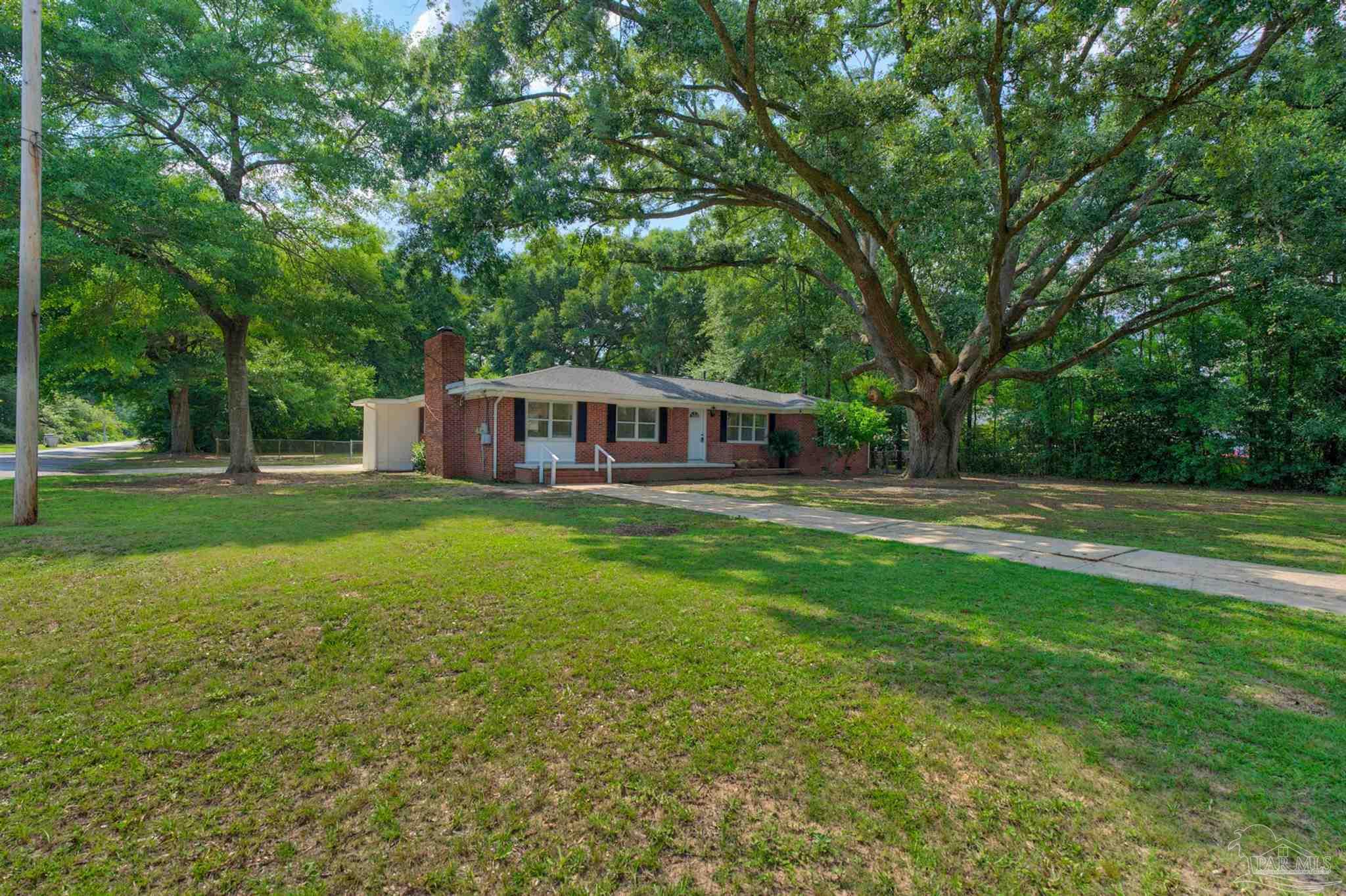 6425 Aspen Avenue Milton FL 32570