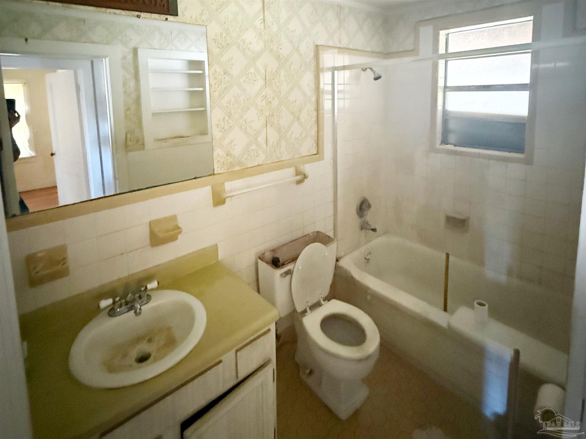 303 Yoakum Court Pensacola FL 32505