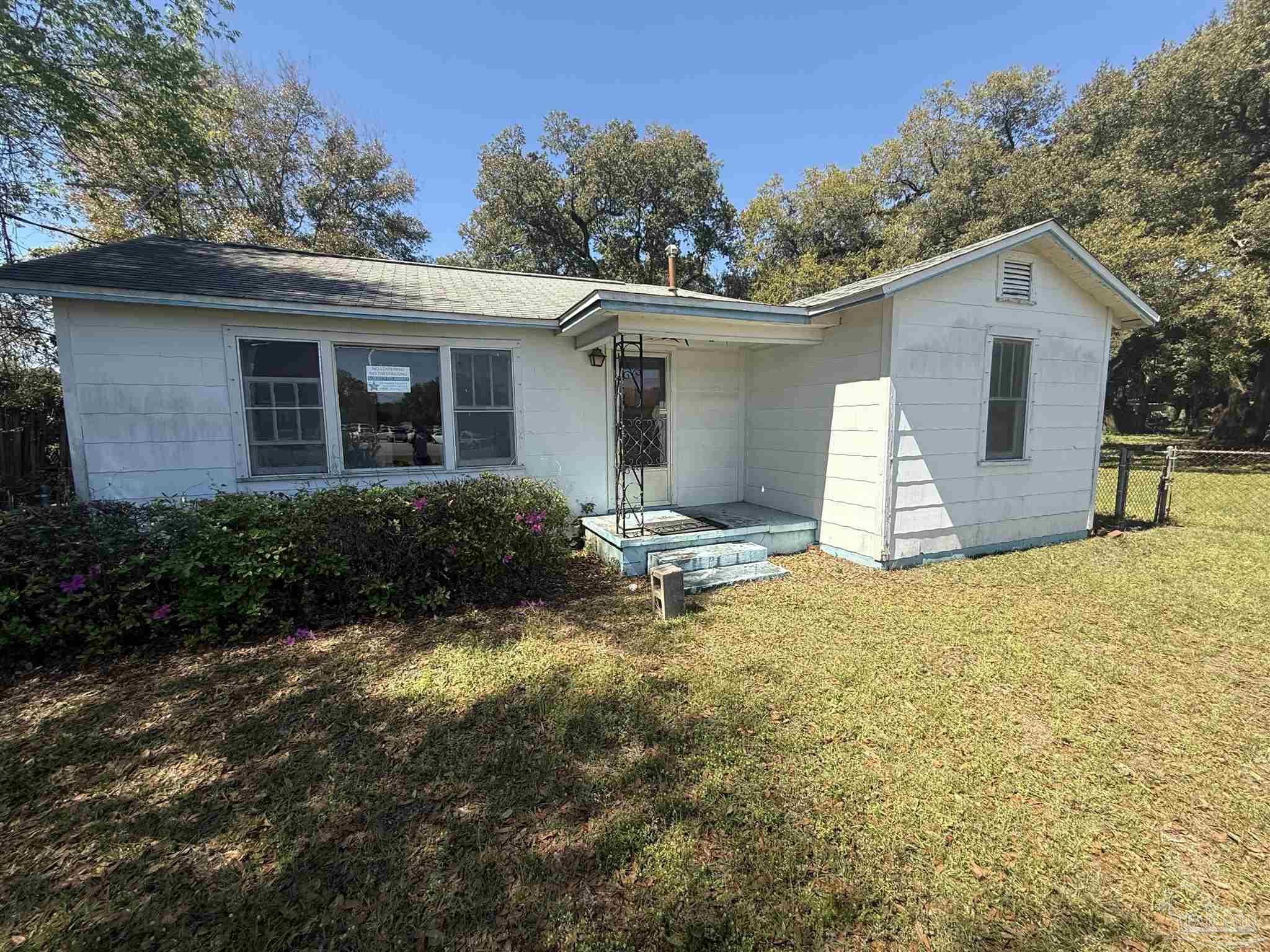 303 Yoakum Court Pensacola FL 32505