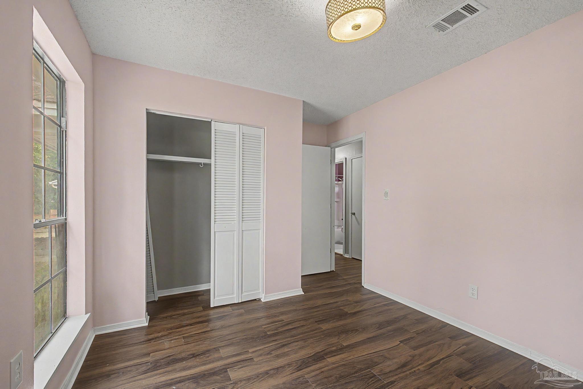 3936 Elmcrest Drive Pensacola FL 32504