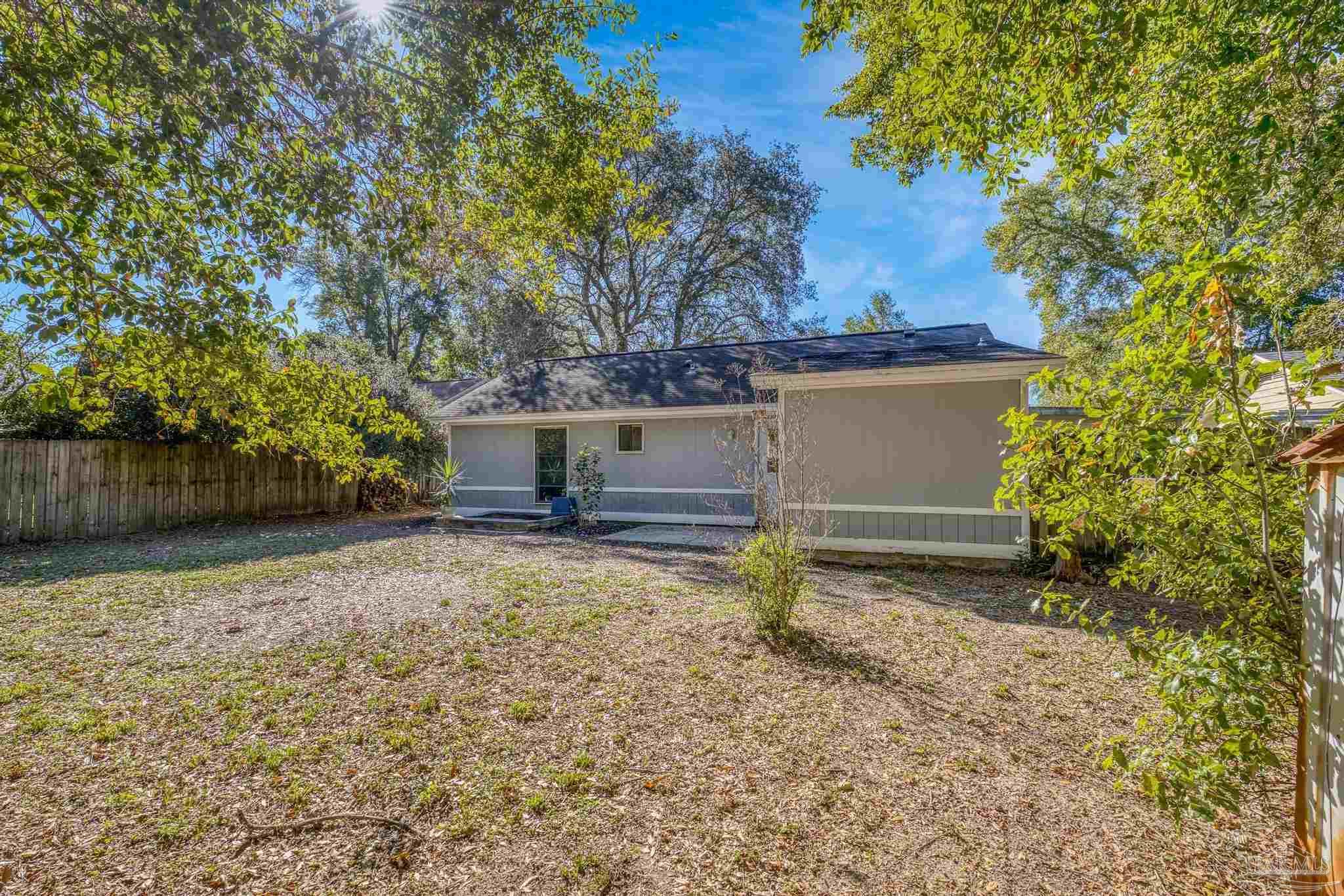 3936 Elmcrest Drive Pensacola FL 32504