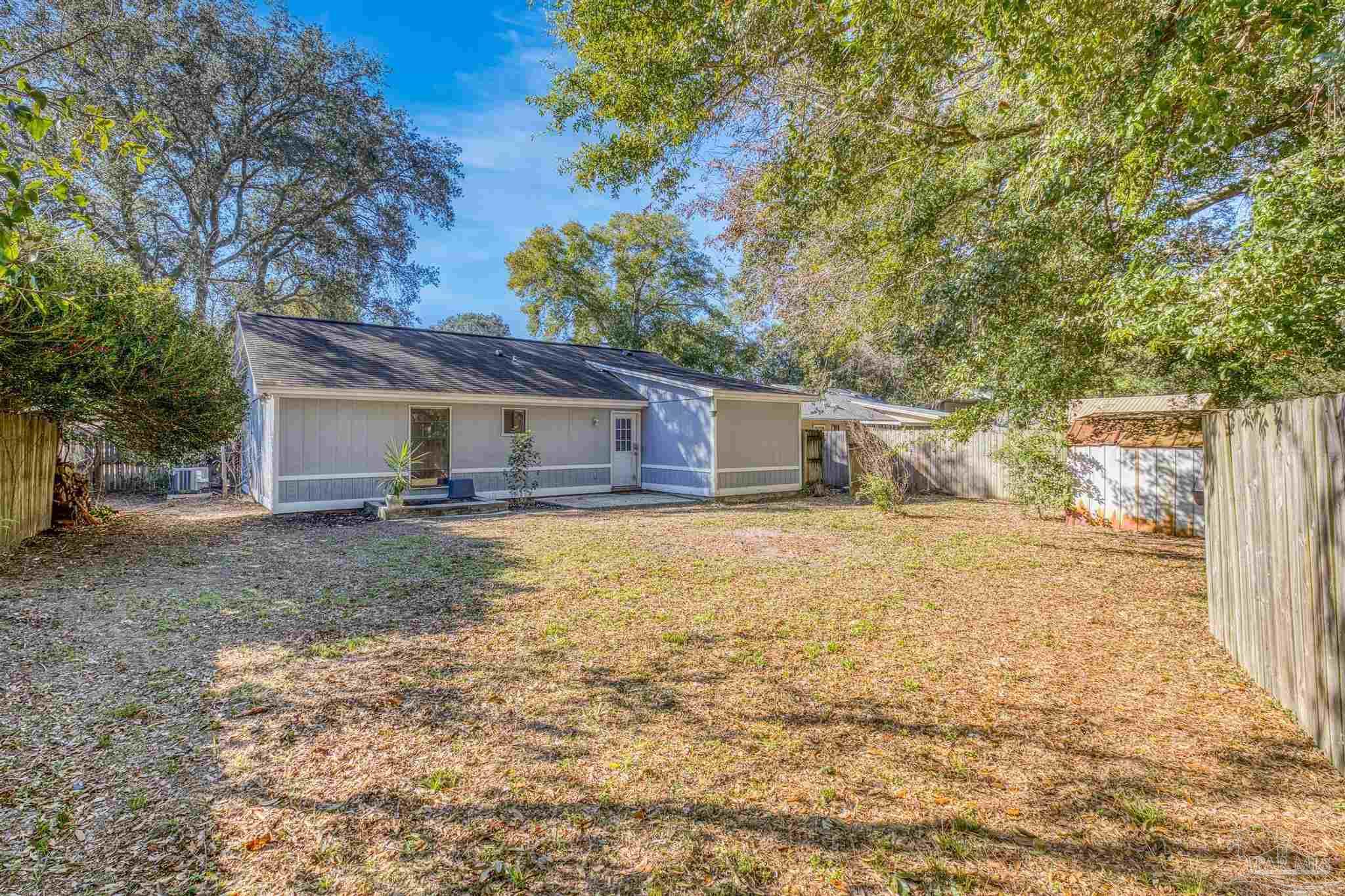 3936 Elmcrest Drive Pensacola FL 32504