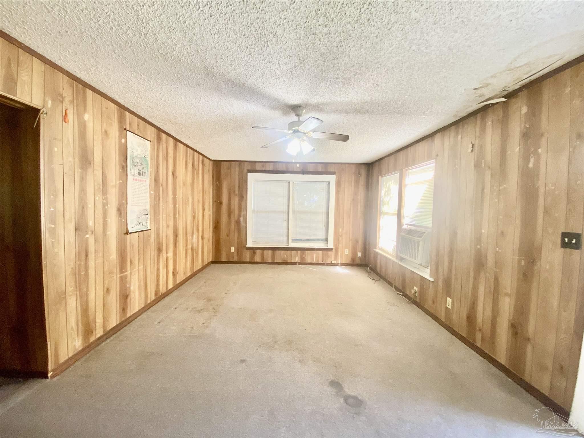 3008 W Lloyd Street Pensacola FL 32505