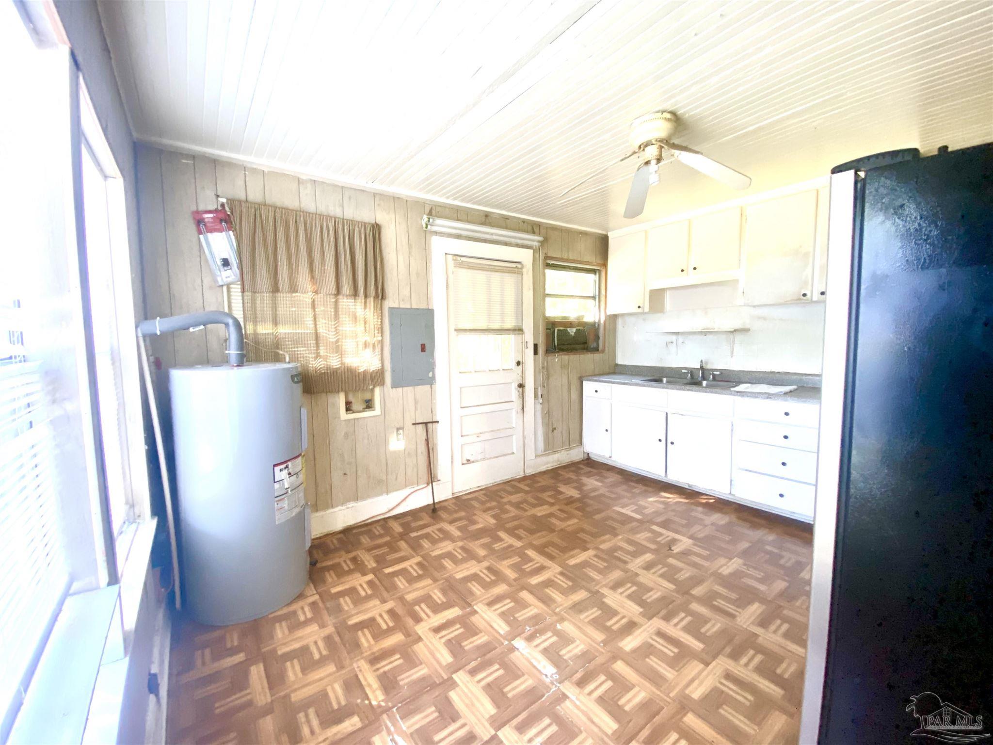3008 W Lloyd Street Pensacola FL 32505
