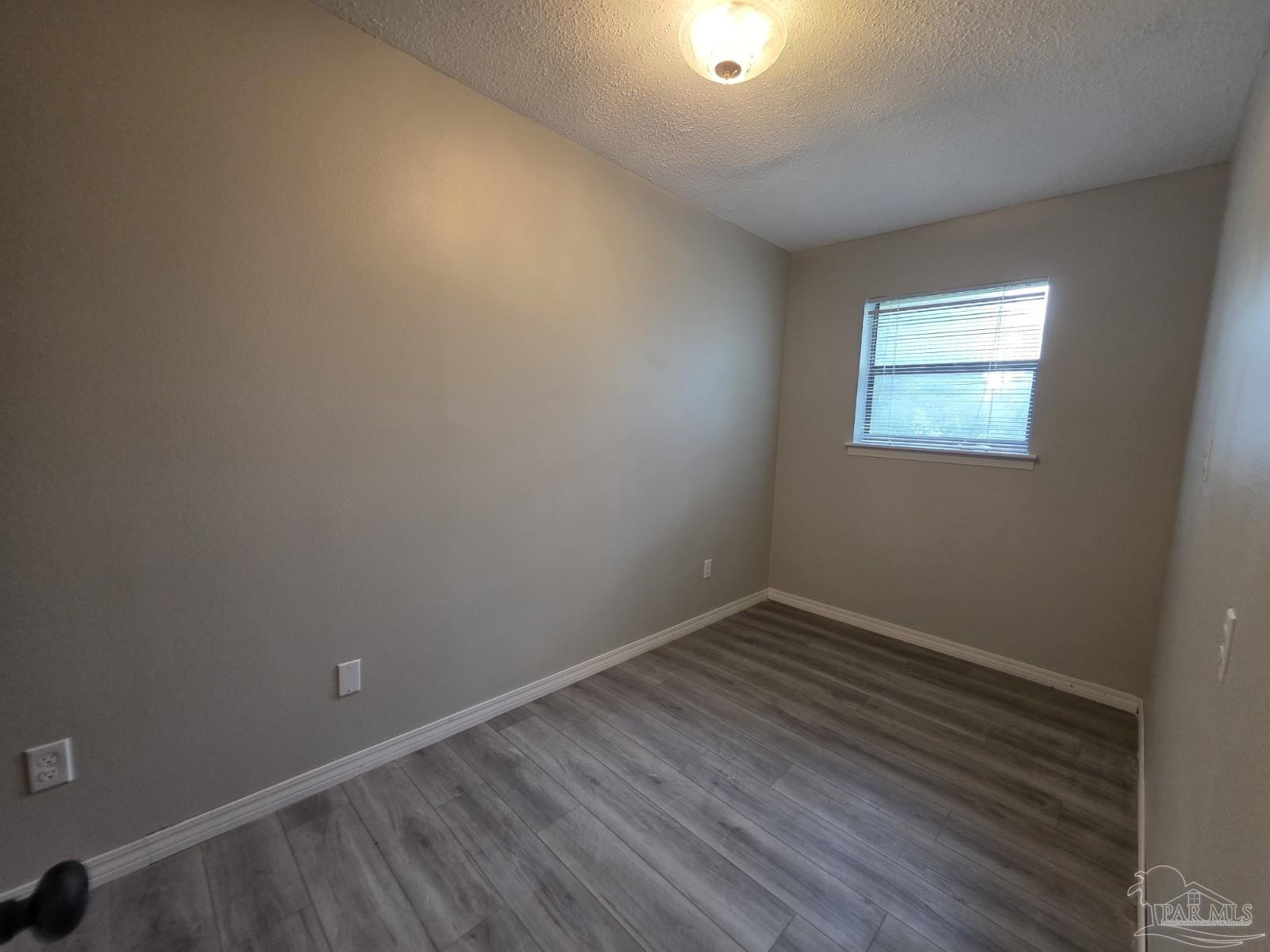 550 Riola Place Pensacola FL 32506