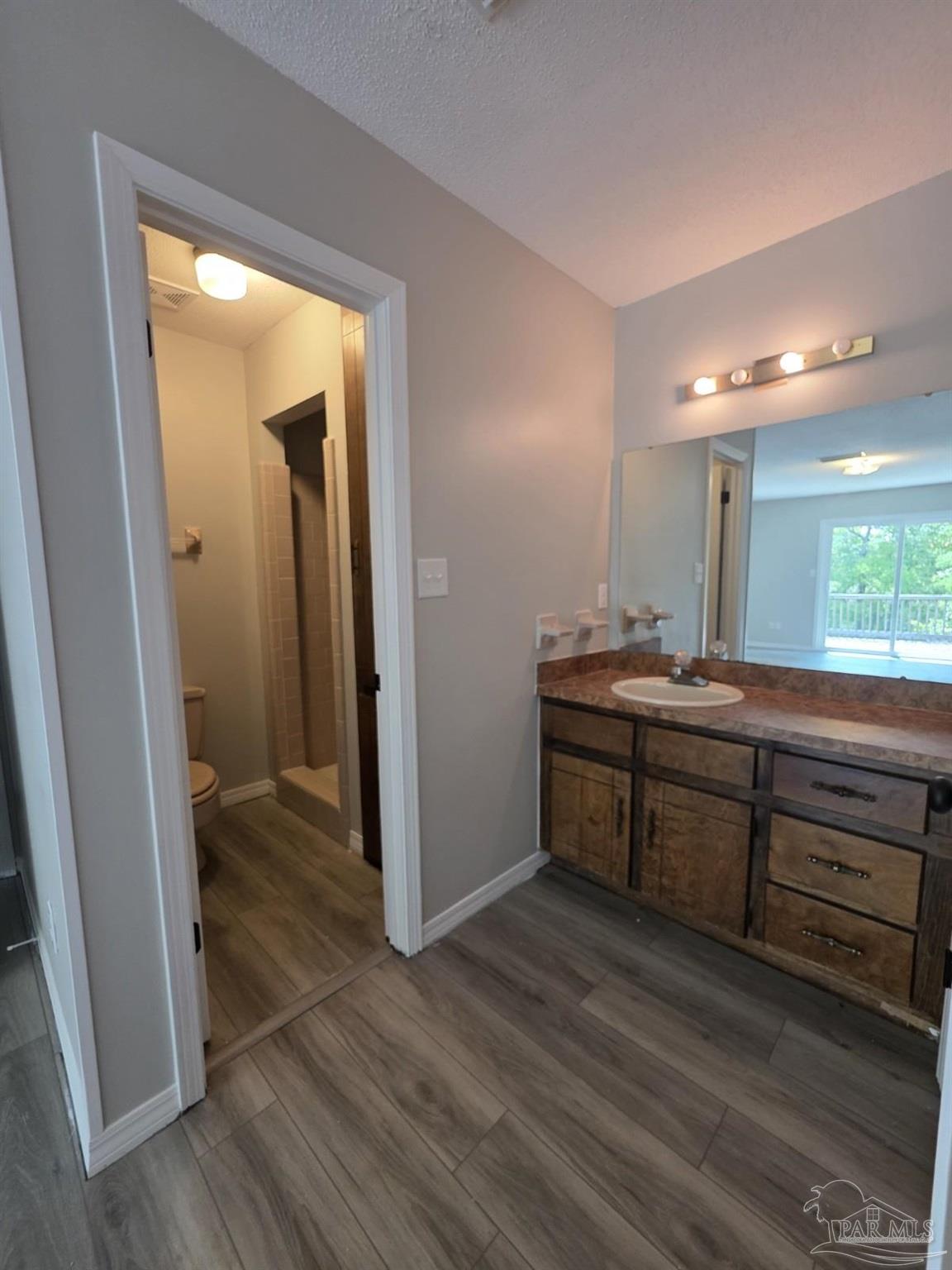 550 Riola Place Pensacola FL 32506