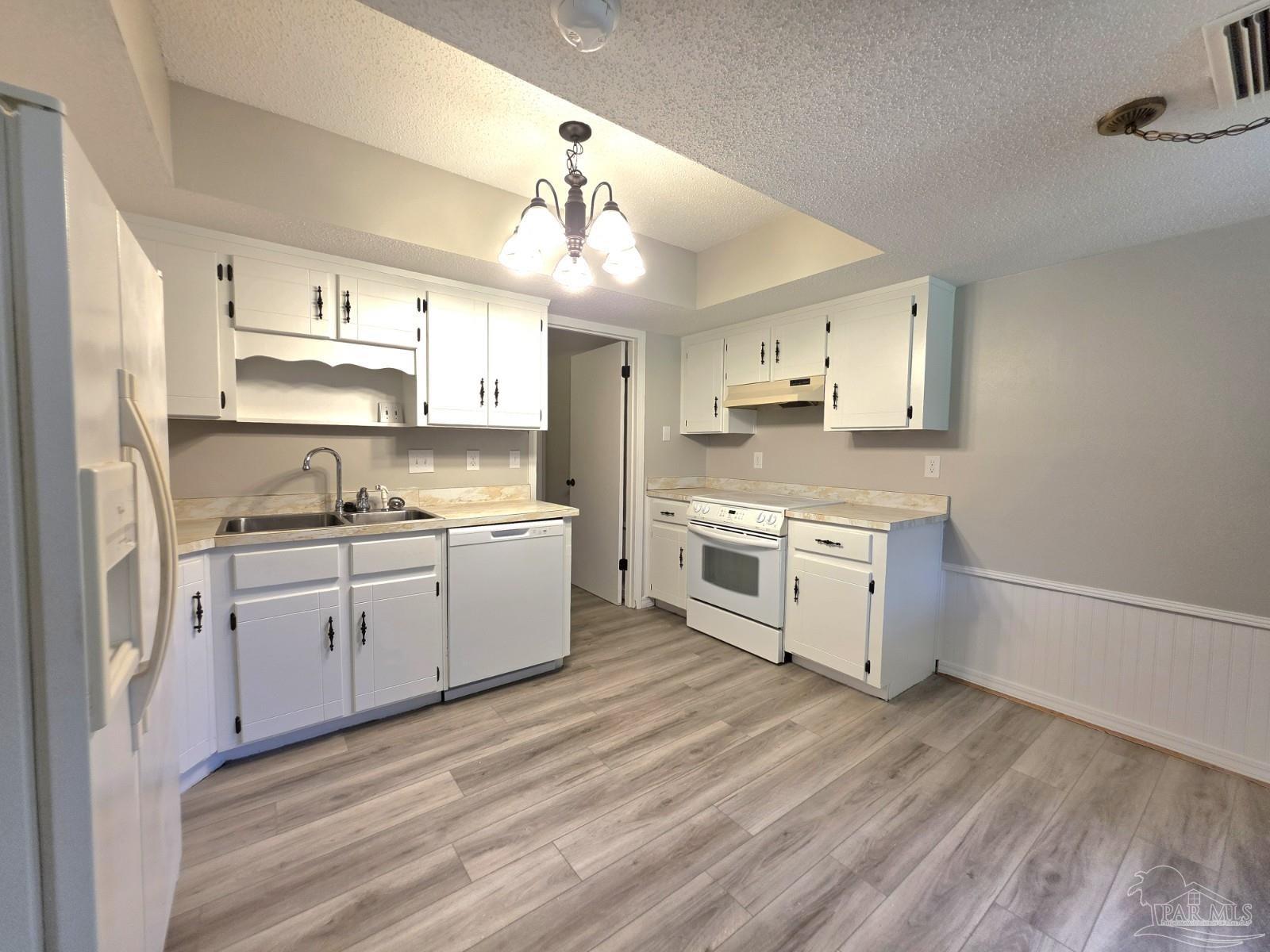 550 Riola Place Pensacola FL 32506