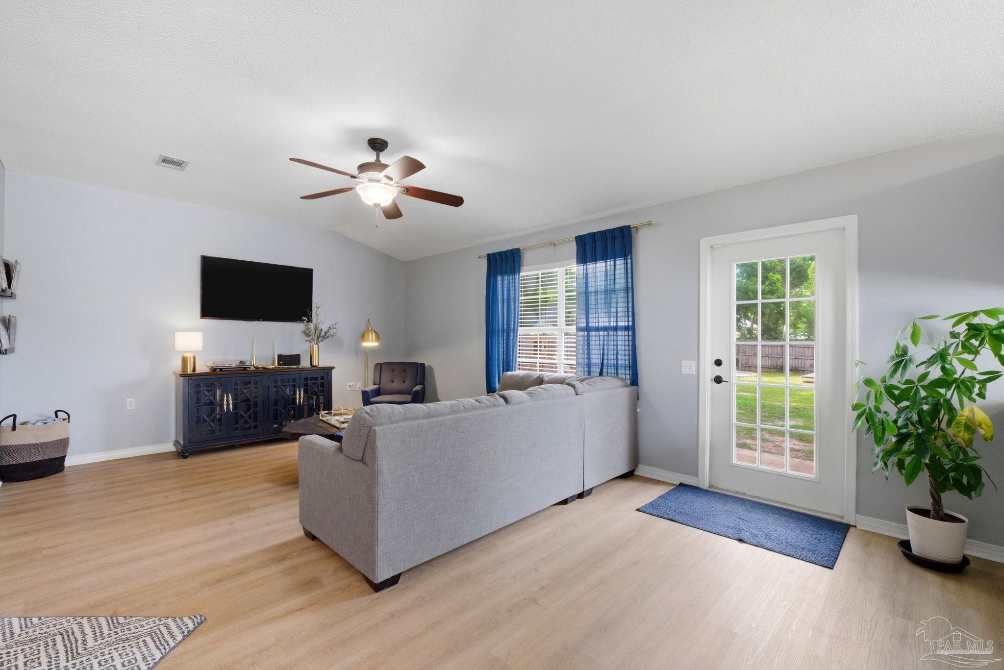 712 Thornwood Place Pensacola FL 32514