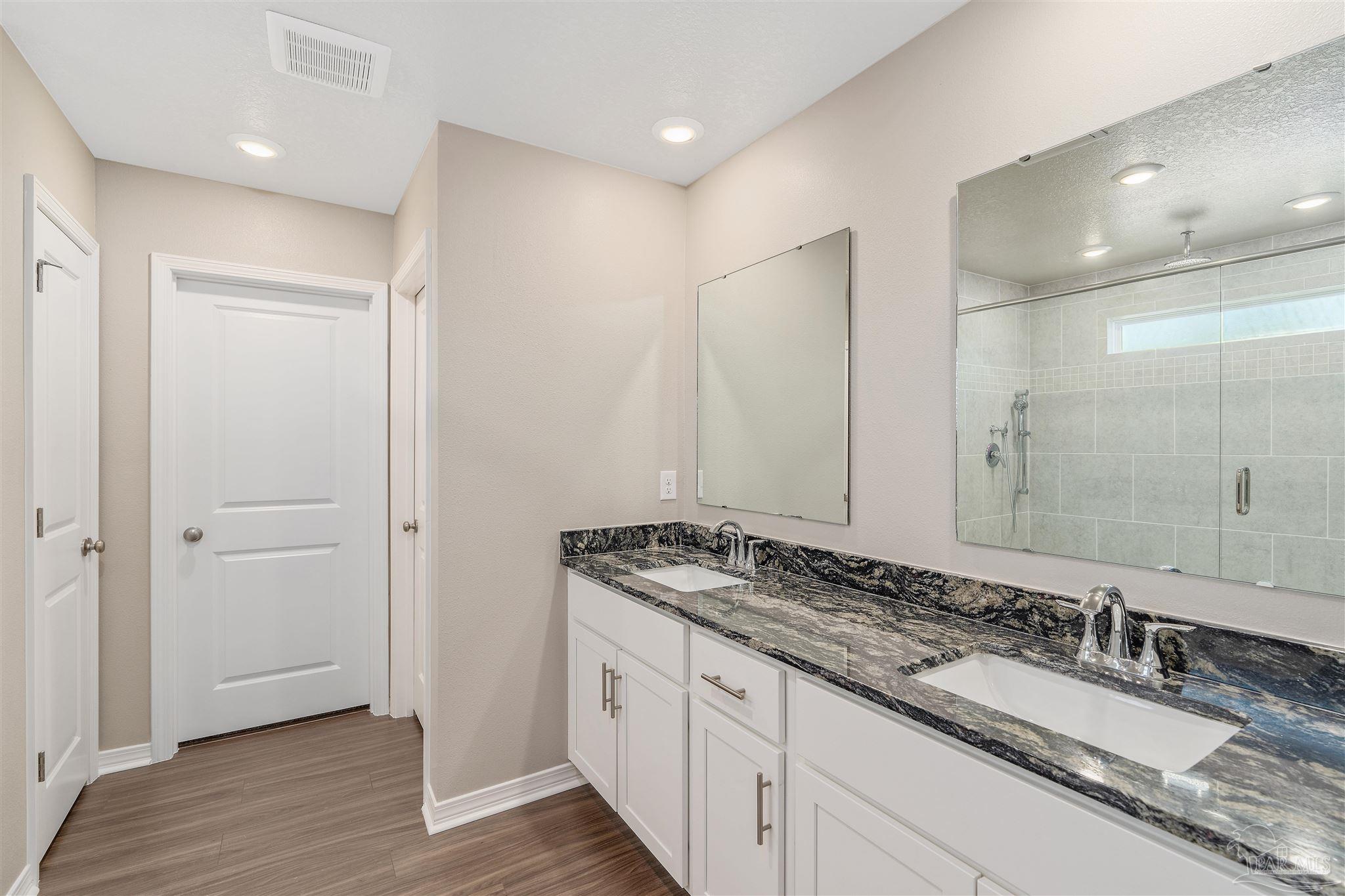 10765 Lucie Court Pensacola FL 32526
