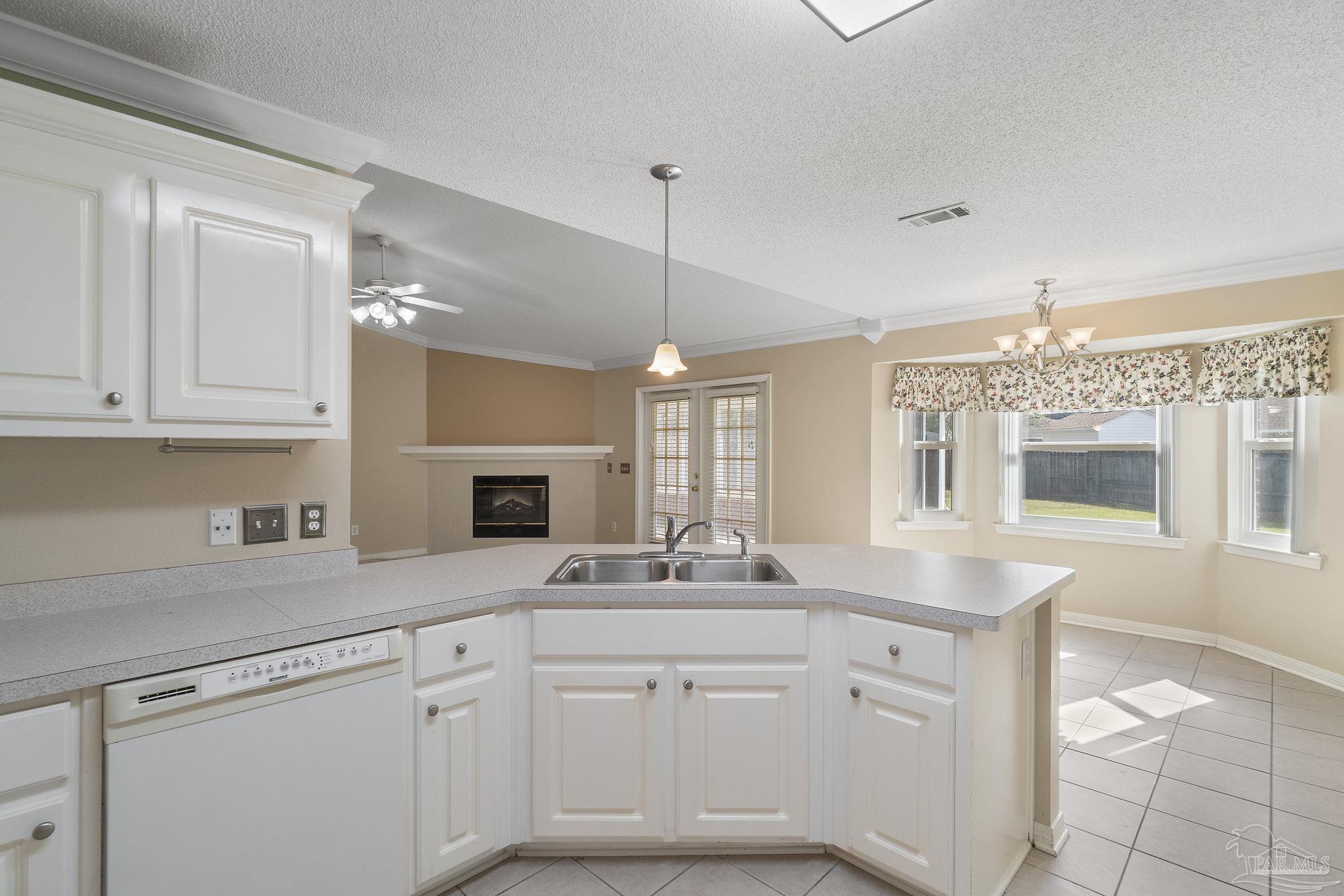 4825 Broadleaf Drive Pace FL 32571