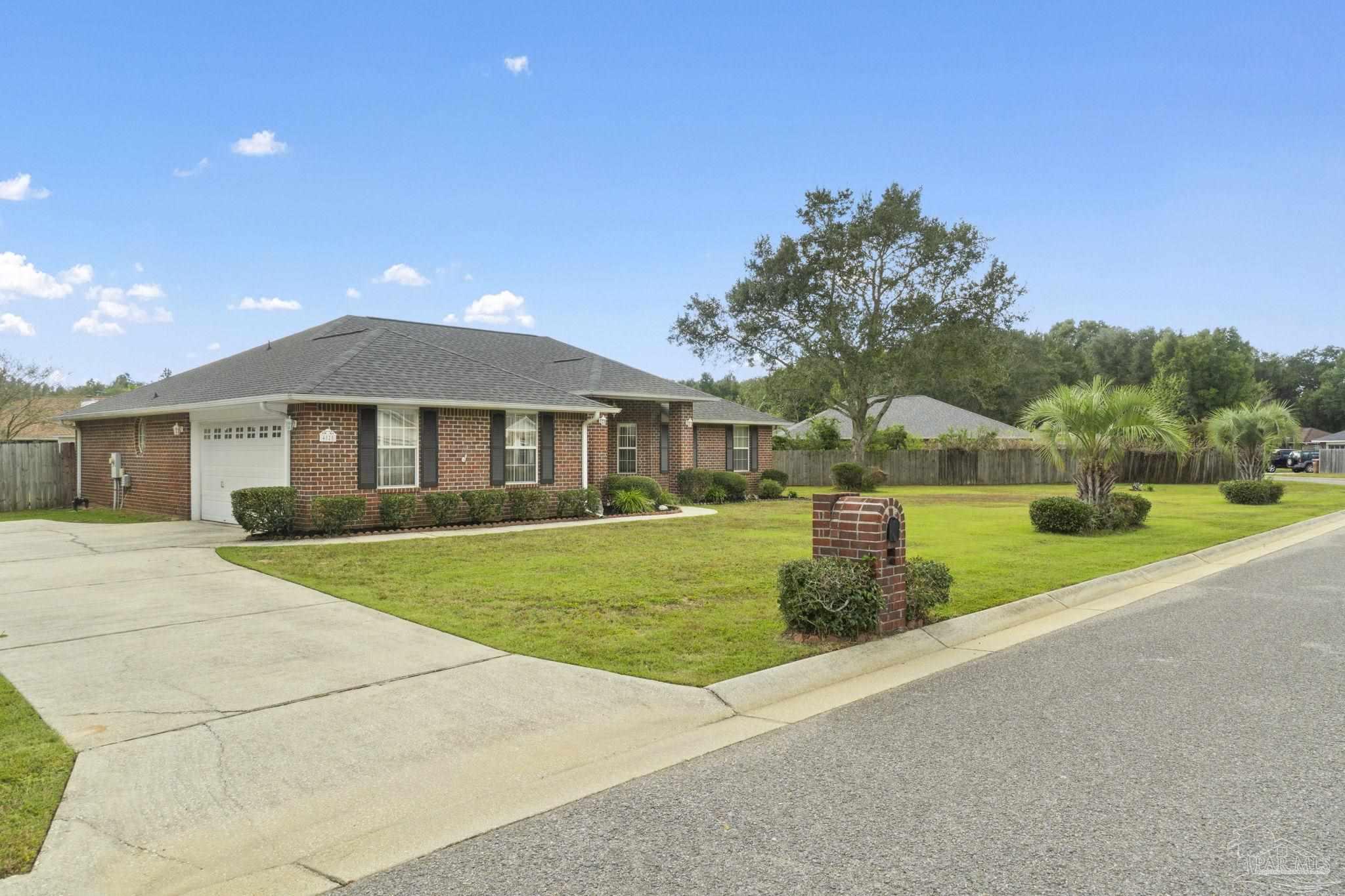 4825 Broadleaf Drive Pace FL 32571