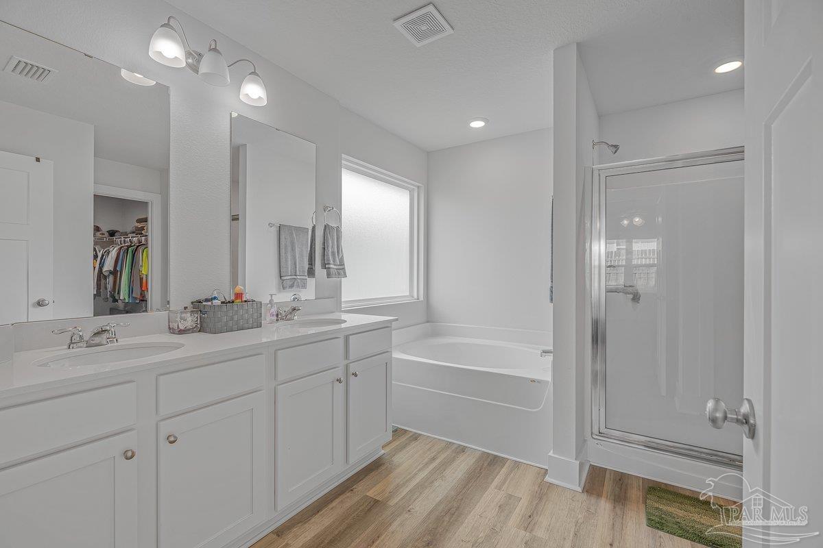 4892 Canvasback Boulevard Pace FL 32571