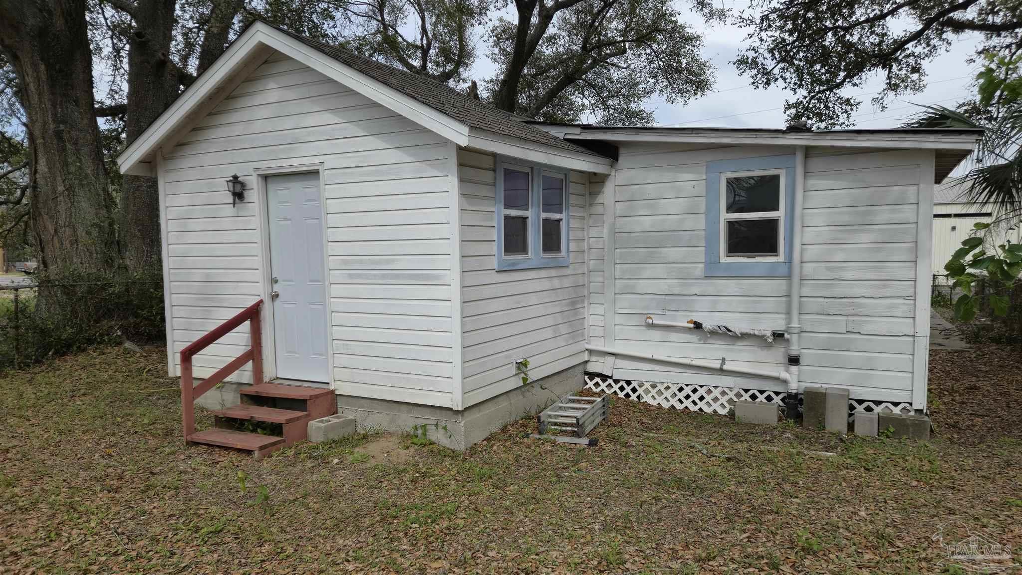 2813 N F Street Pensacola FL 32501