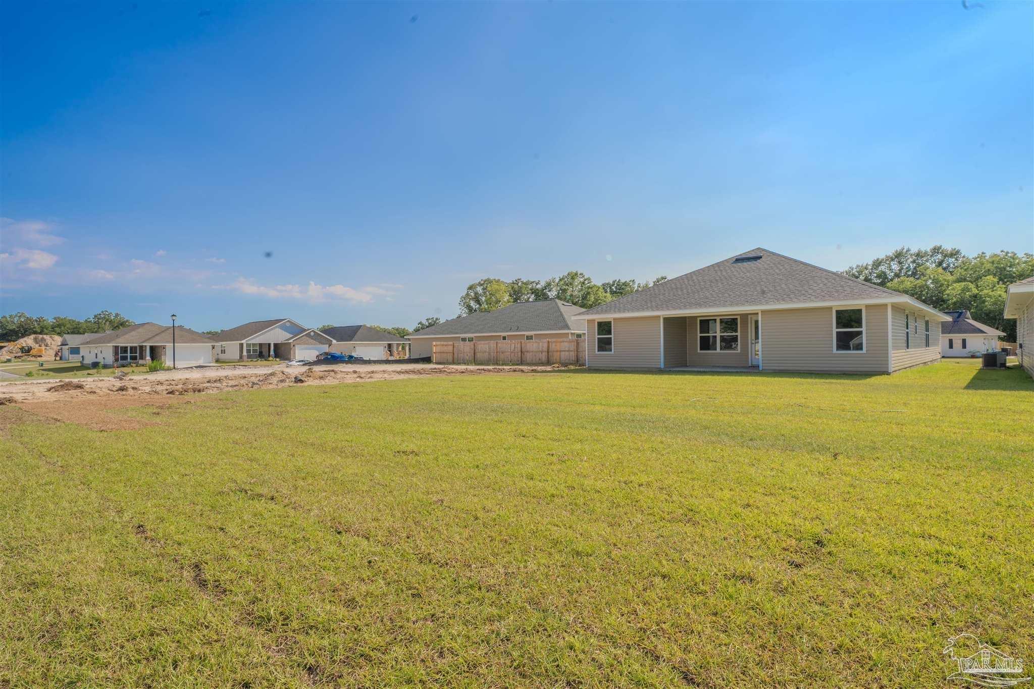 935 Pine Top Lane # 8b Cantonment FL 32533