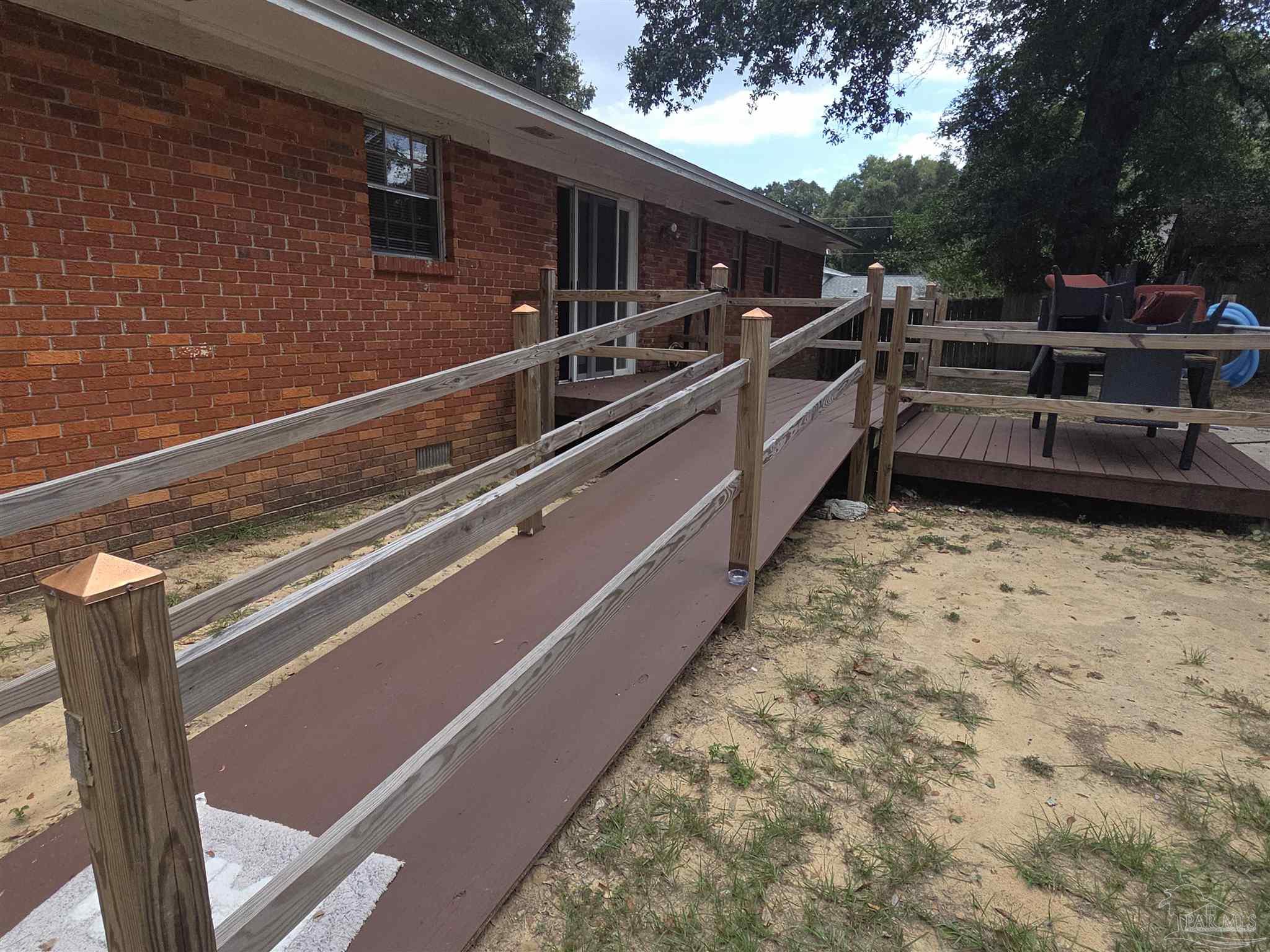 4304 Bishop Street Pensacola FL 32503