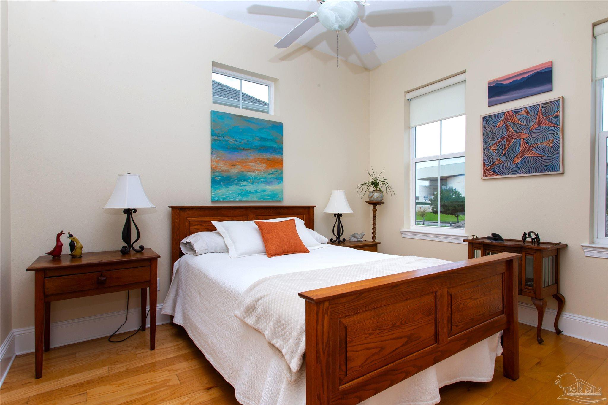 566 Santos Street Pensacola FL 32502