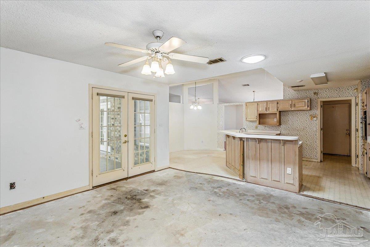100 Oviedo Street Gulf Breeze FL 32561