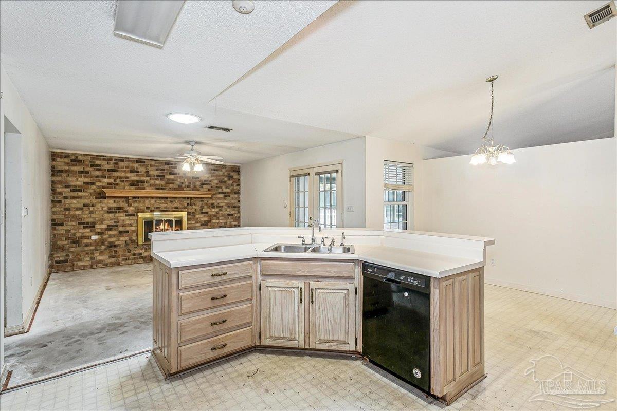 100 Oviedo Street Gulf Breeze FL 32561