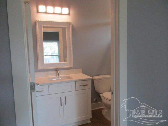 1972 Fontainebleau Court Navarre FL 32566