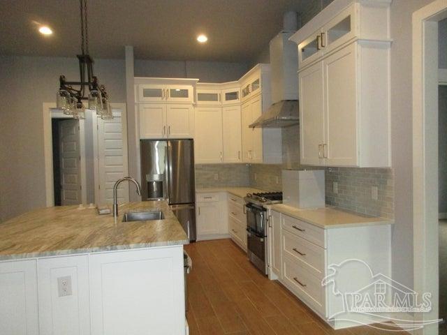 1972 Fontainebleau Court Navarre FL 32566