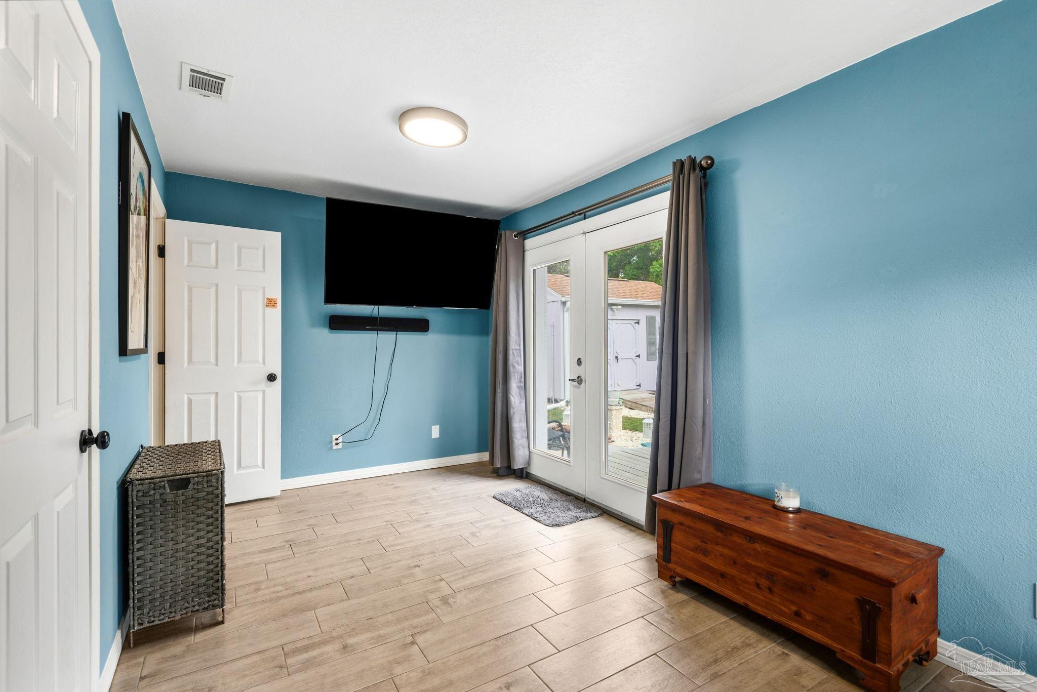 903 Clearview Avenue Pensacola FL 32505