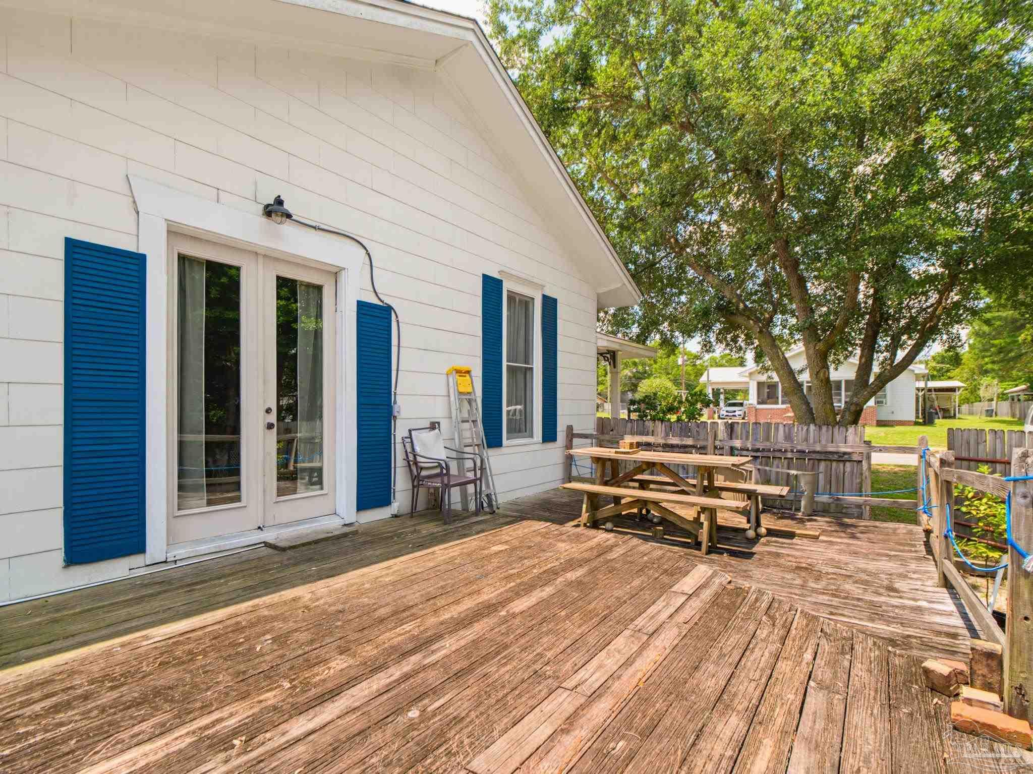 5300 Conecuh Street Milton FL 32570