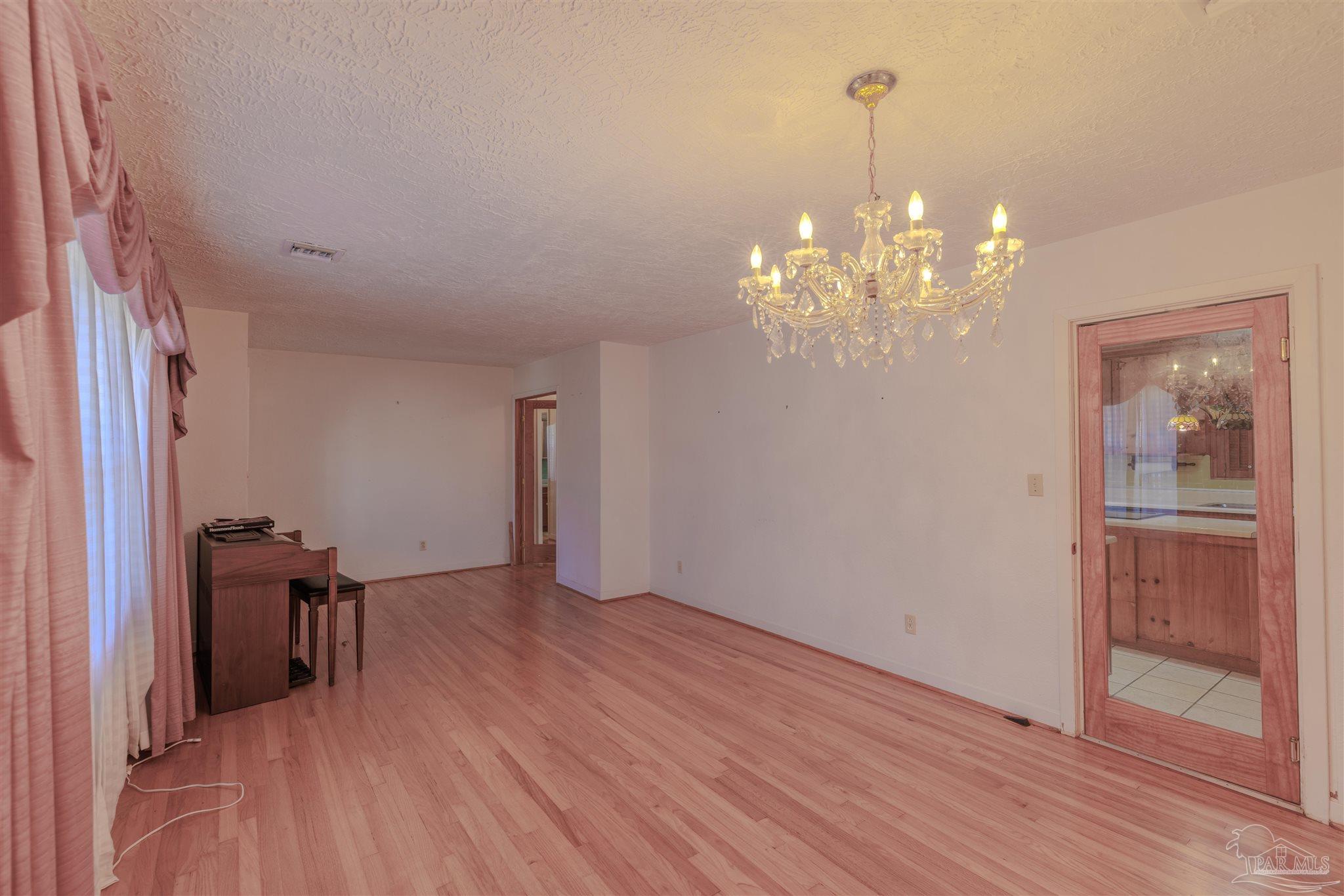 2035 Summit Boulevard Pensacola FL 32503
