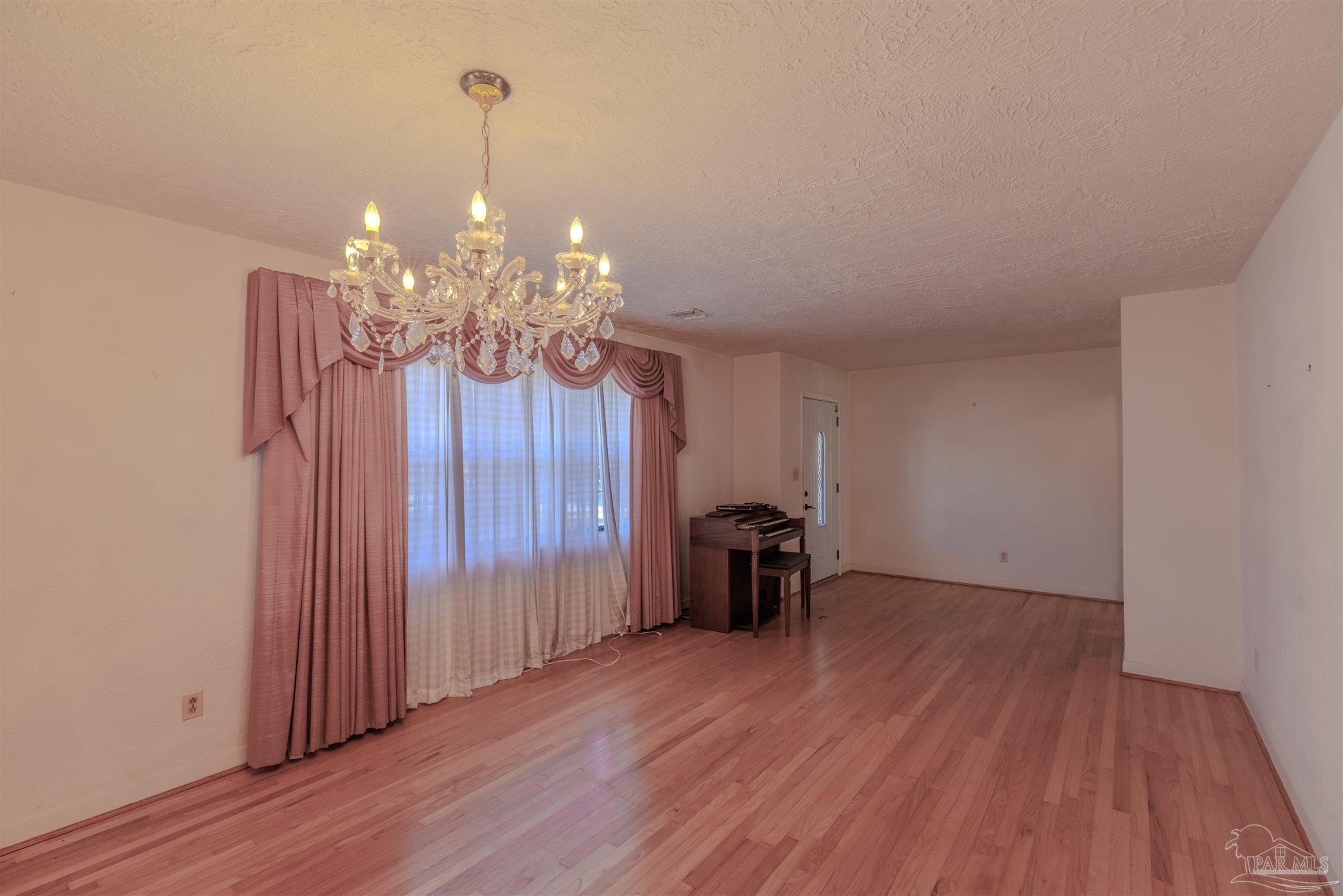 2035 Summit Boulevard Pensacola FL 32503