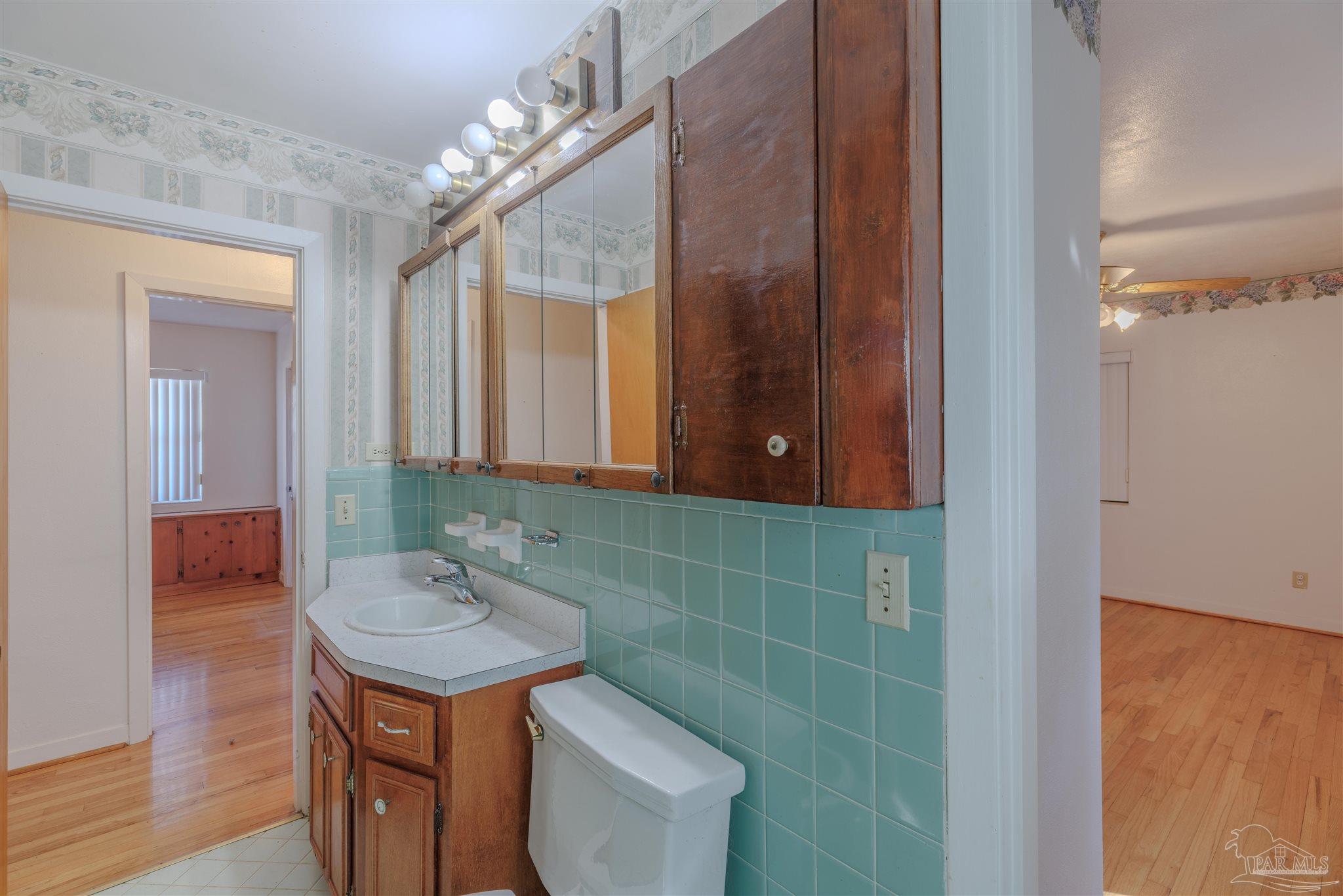 2035 Summit Boulevard Pensacola FL 32503